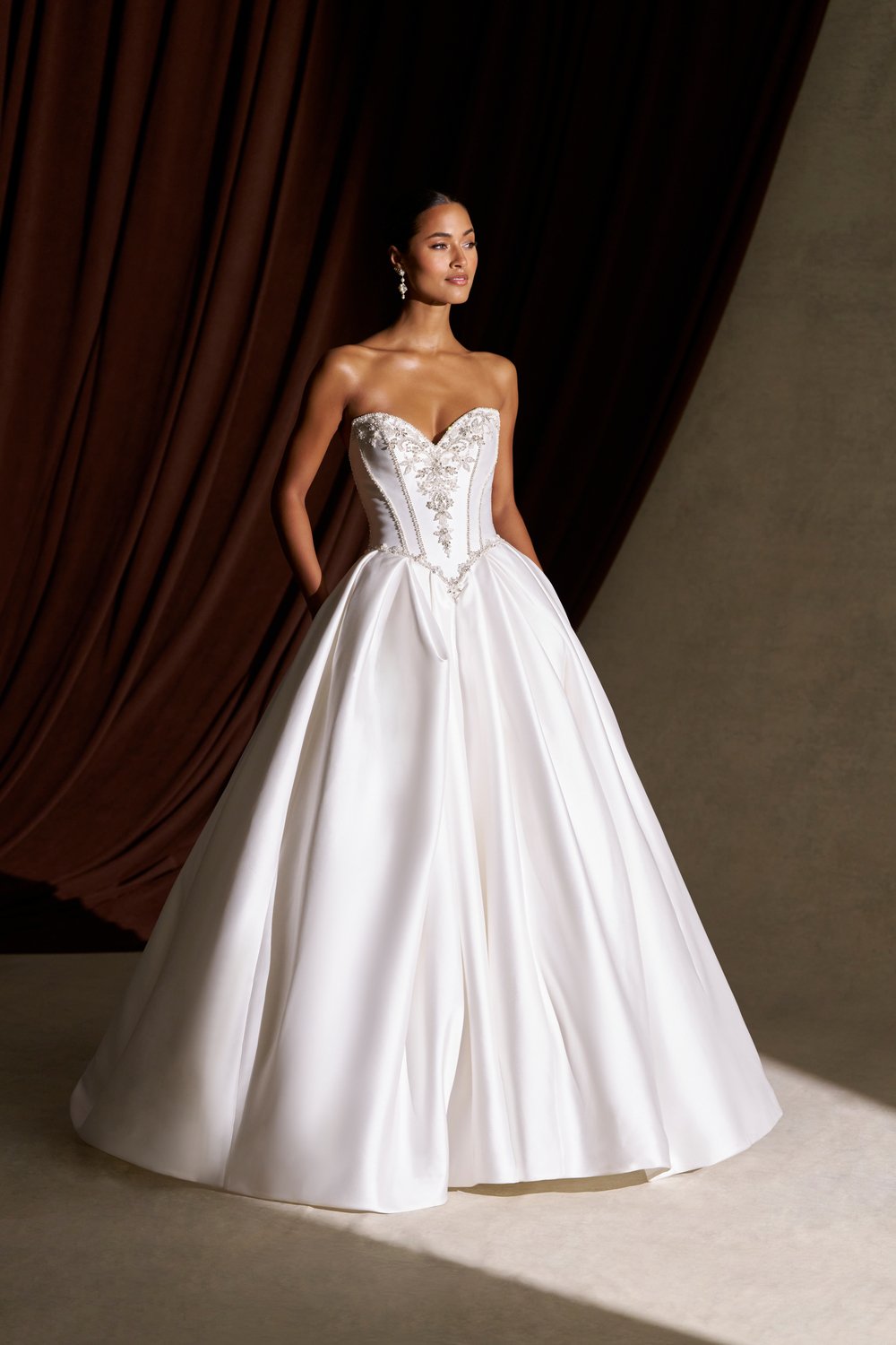 AllureCouture_C842_Bridal Ballgown.jpg