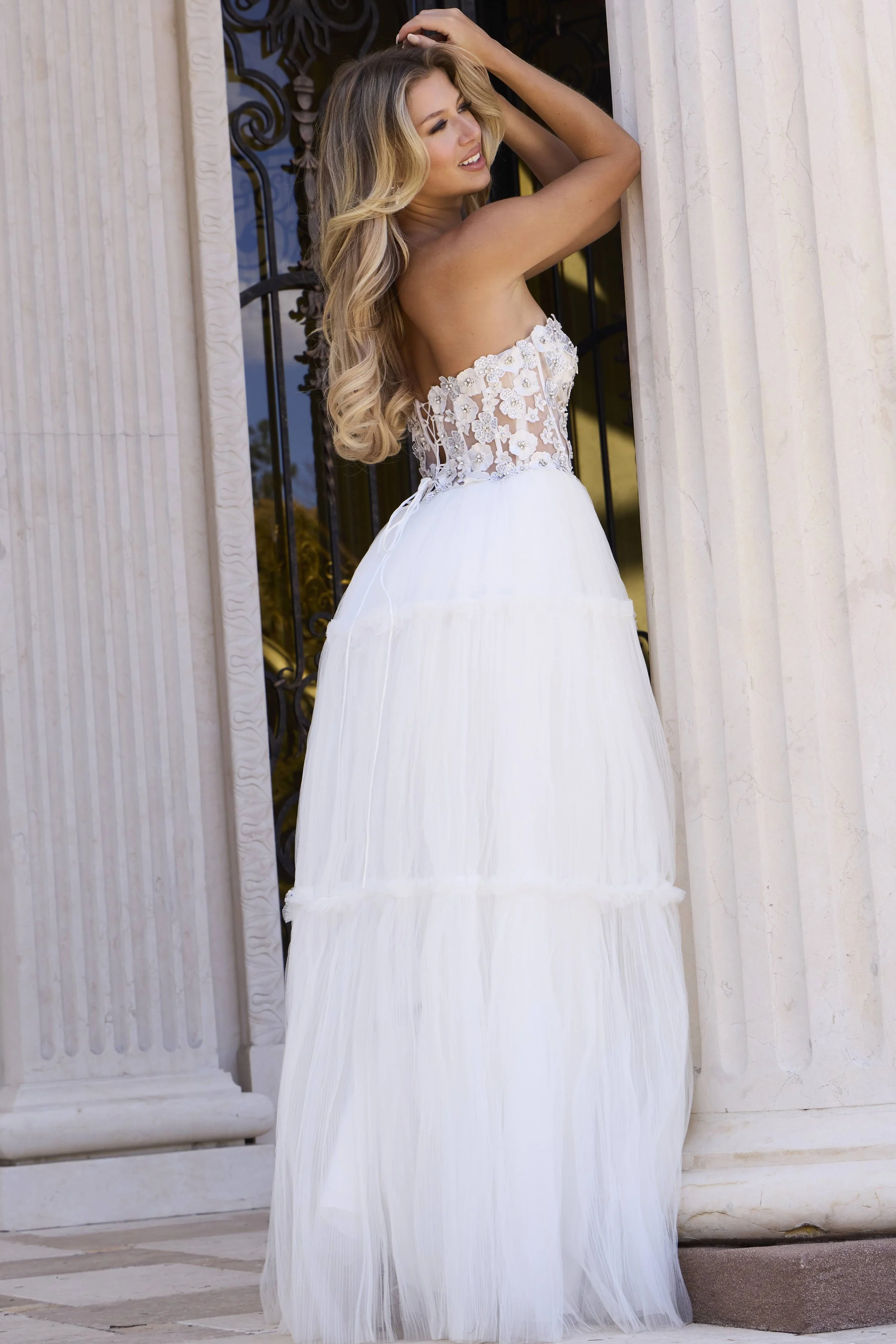 Jovani_45866_WHITE.jpg