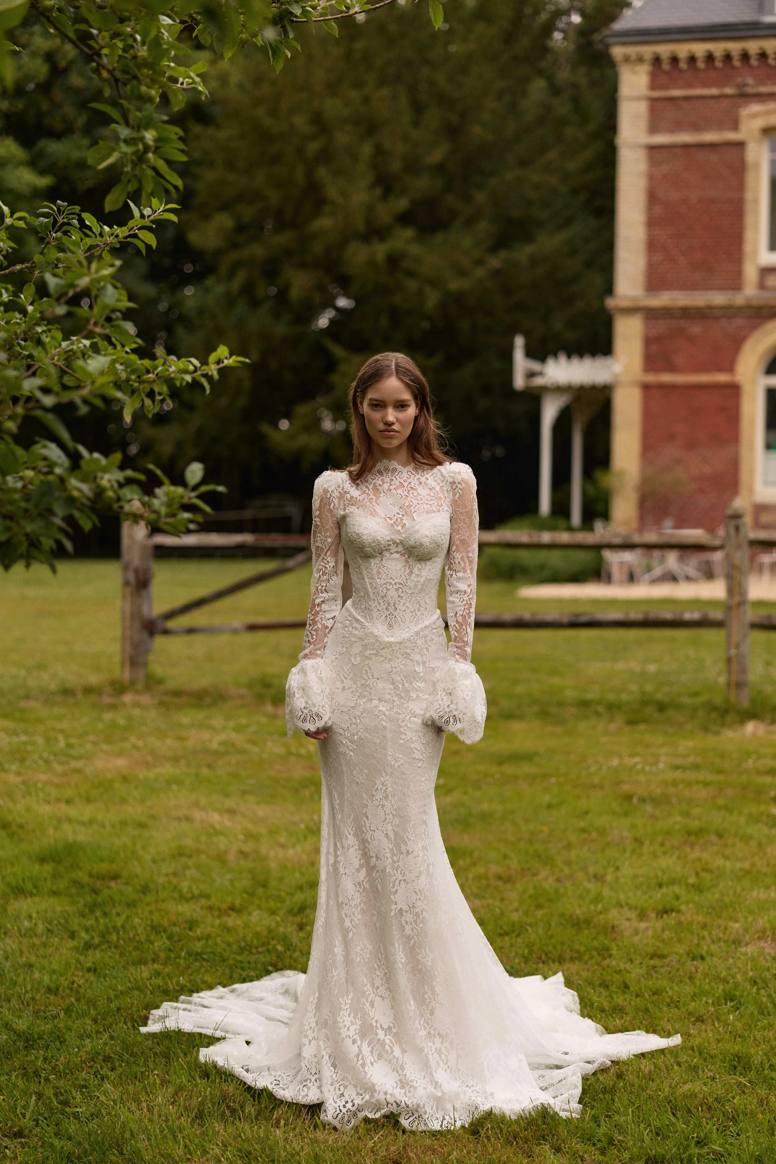 Milla Nova Avenara Wedding Dress.jpeg