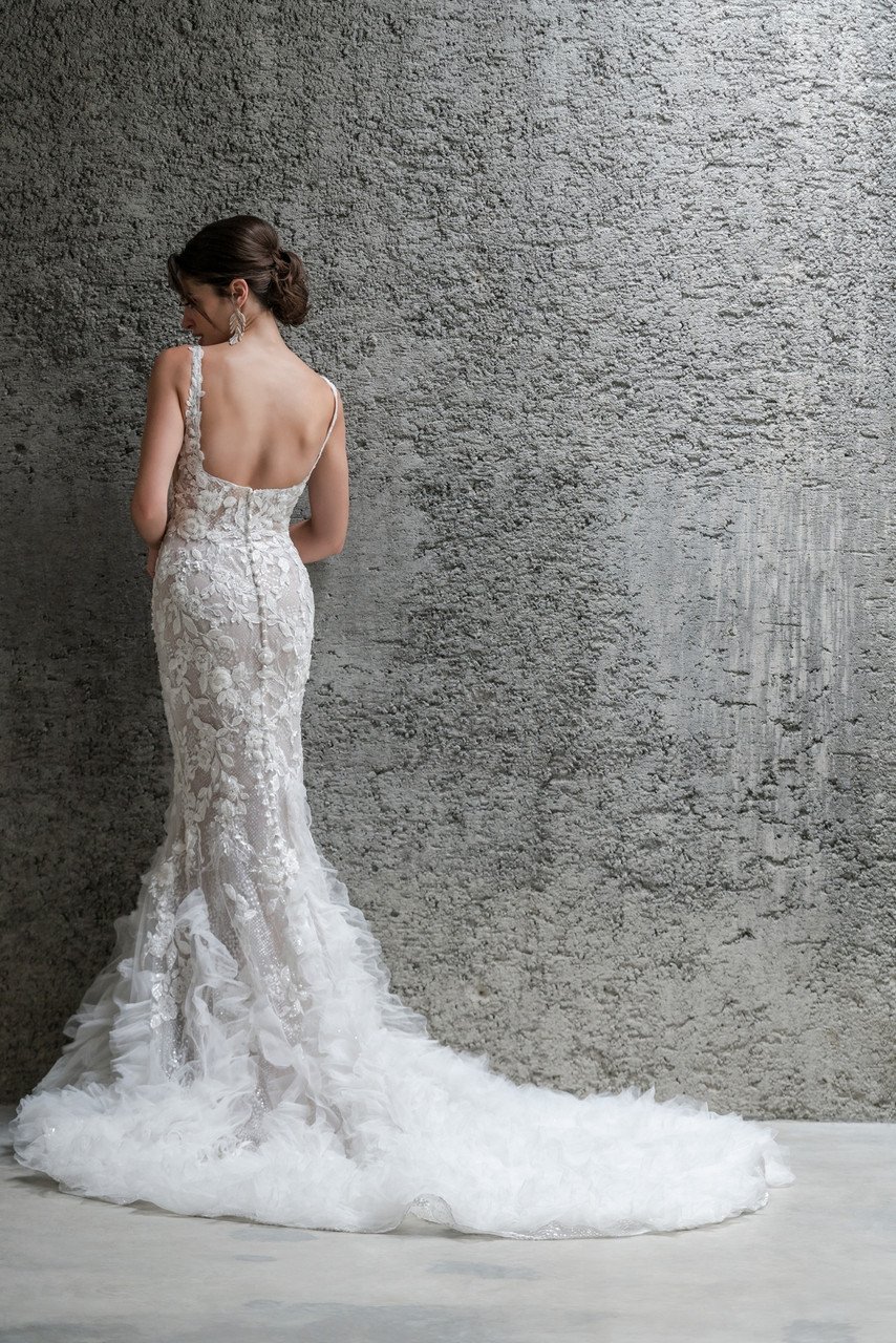 AllureBridals_C690_Sheath Bridal Gown.jpeg