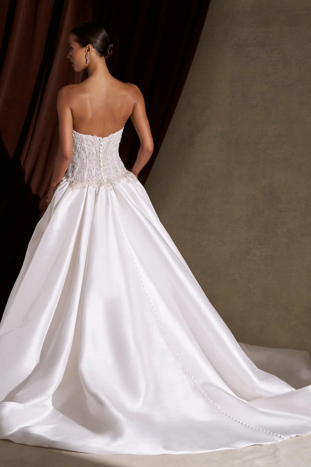 AllureCouture_C840_Drop Waist Bridal Gown.jpg