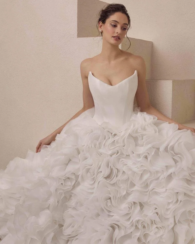 B25241-Ravella-Princess Ball Gown Wedding Dress with Organza Skirt and Scoop Neckline 2.jpg