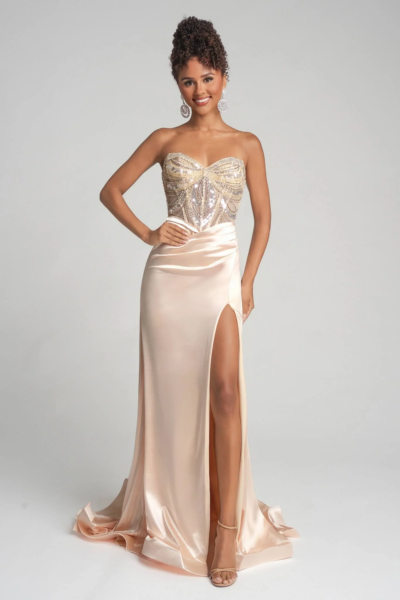 Portia_Scarlett_XO065-CREAM-_Davie-Dress-Boutique.jpg