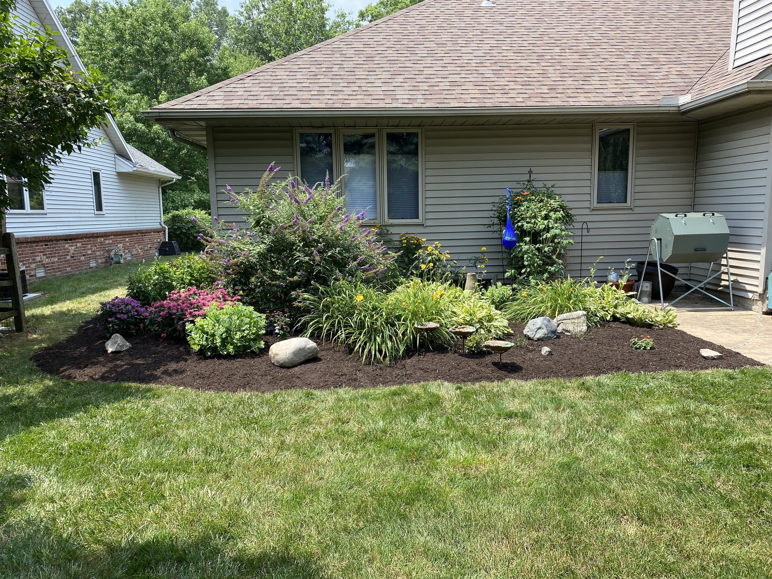 GreenLeaf Landscaping LLC