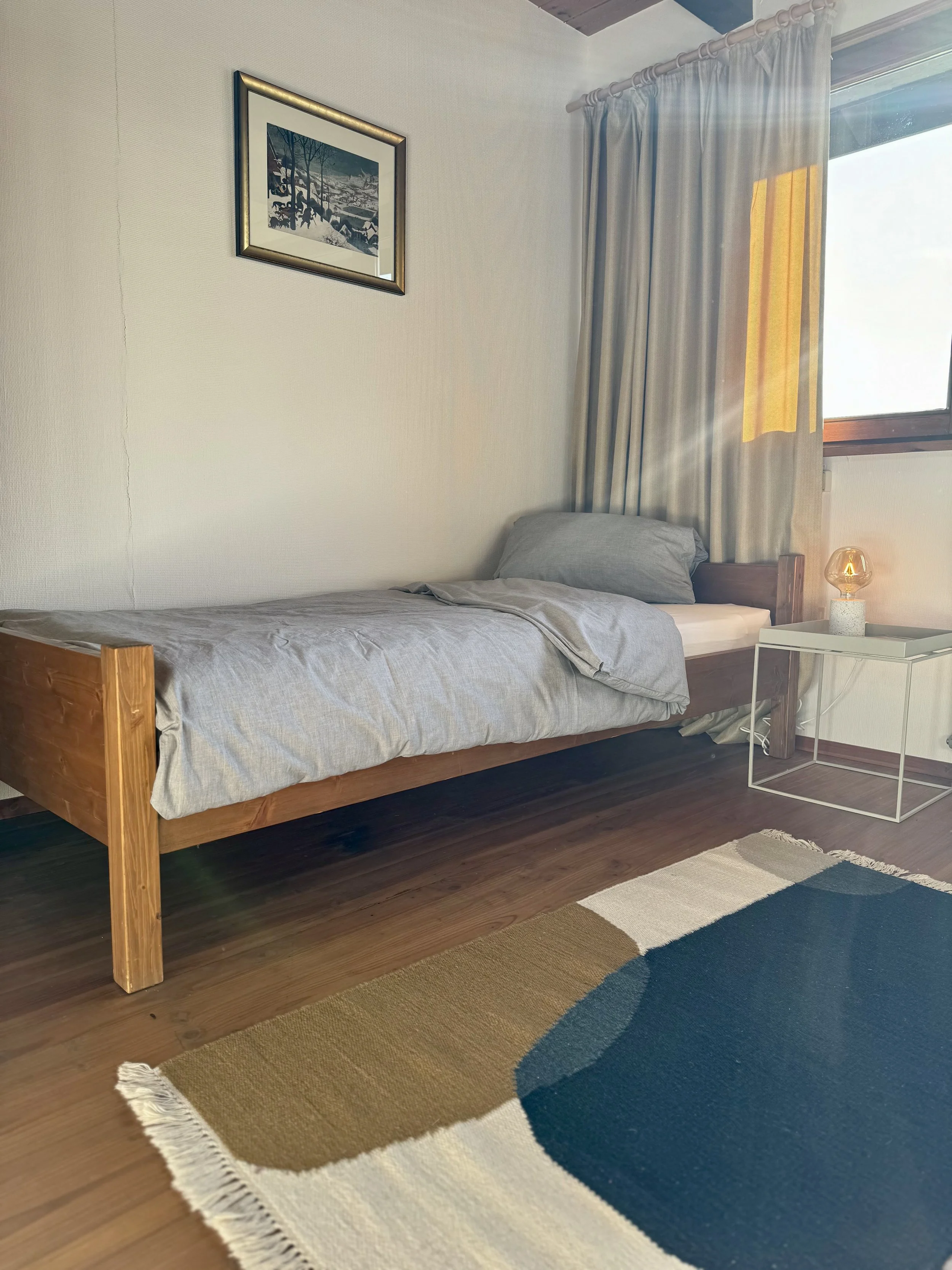 Schlafzimmer 2 mit zwei Einzelbetten im Erdgeschoss im Ferienhaus Haus Grossmoos im Hochschwarzwald