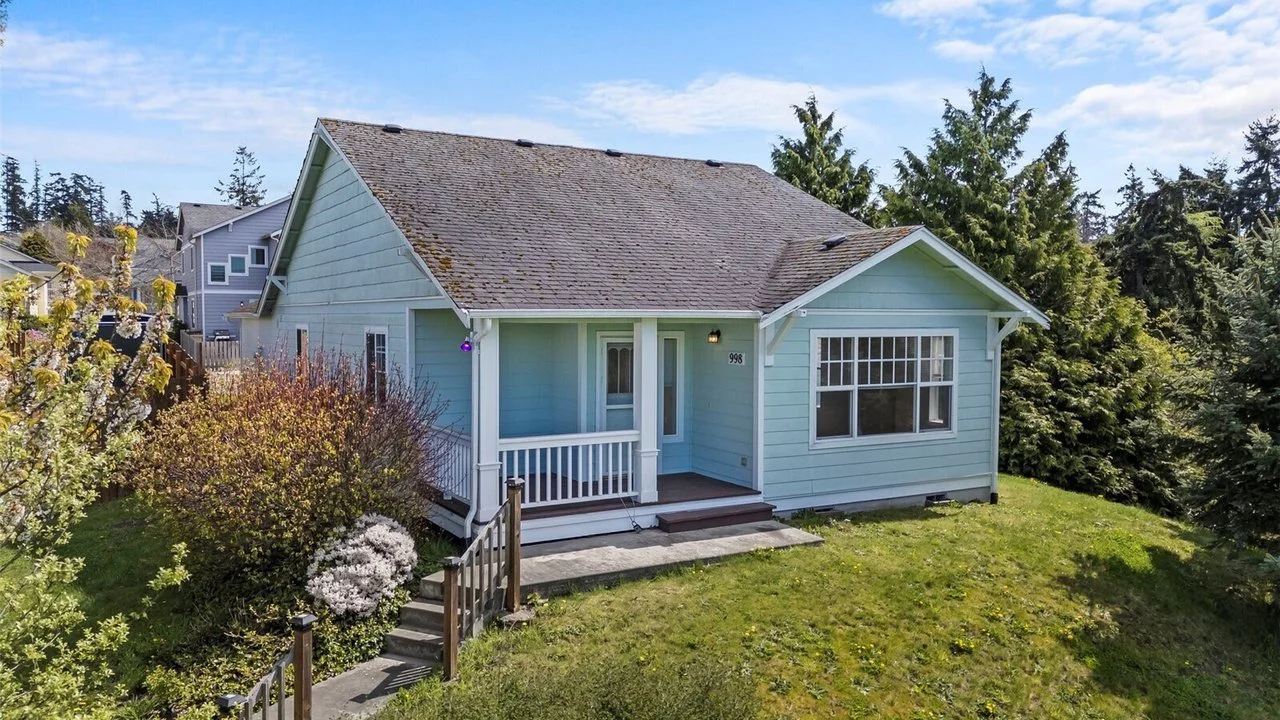 The Perch at Oak Harbor