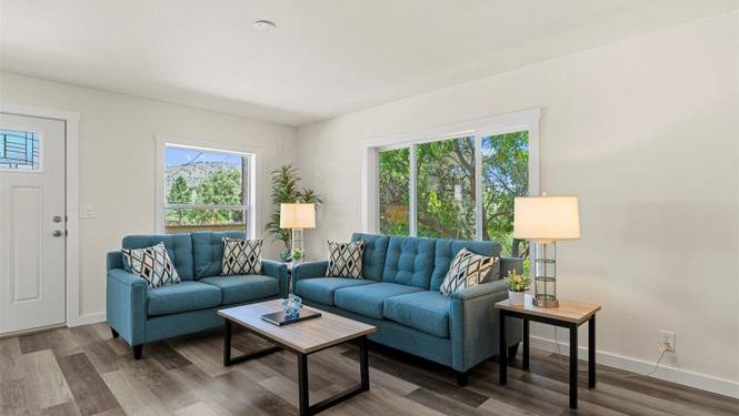 317 E Franklin St, Chelan, WA 98816 (3).jpg