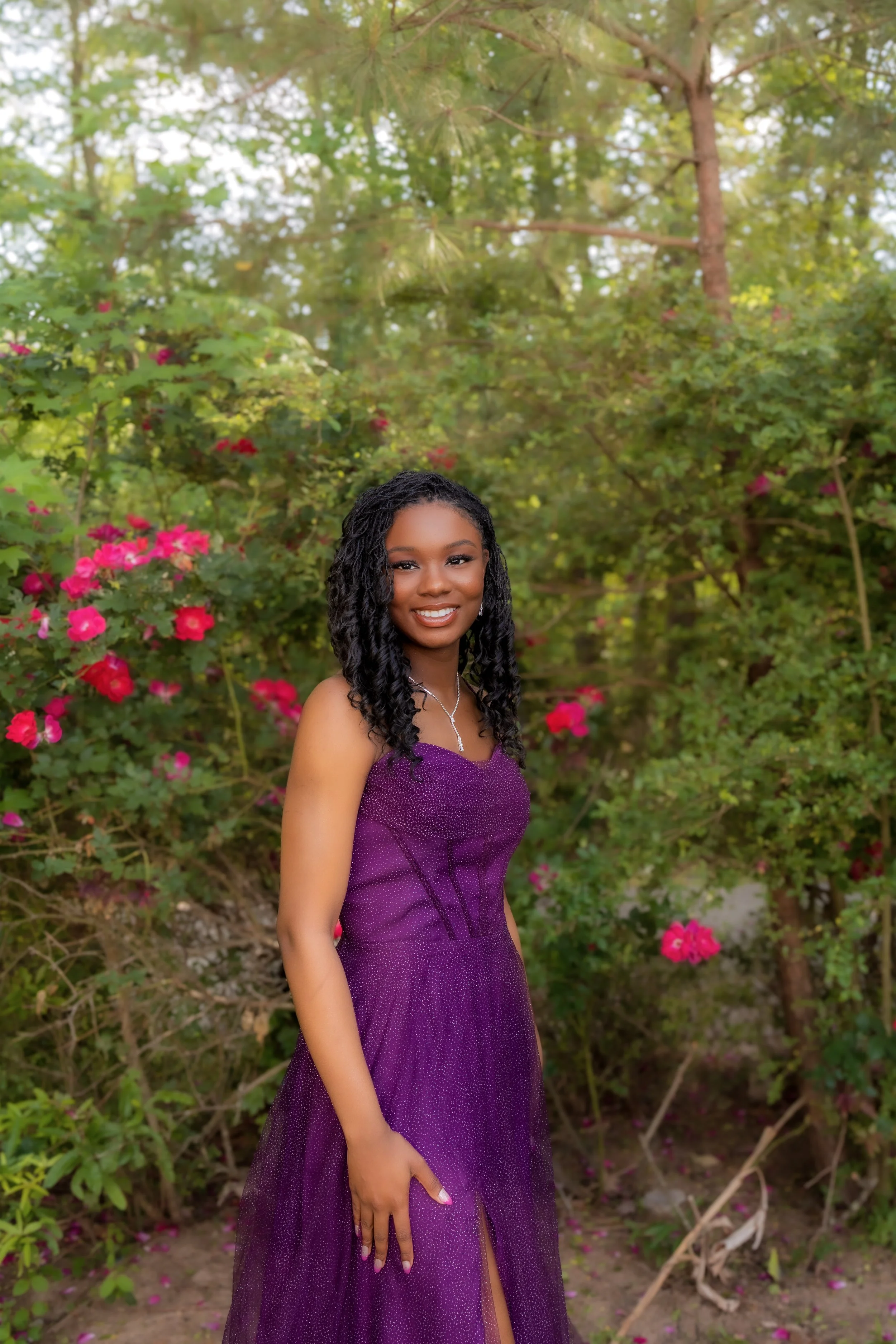 2025E_PiximuzePhoto_Prom_LC-147 Pro.jpg
