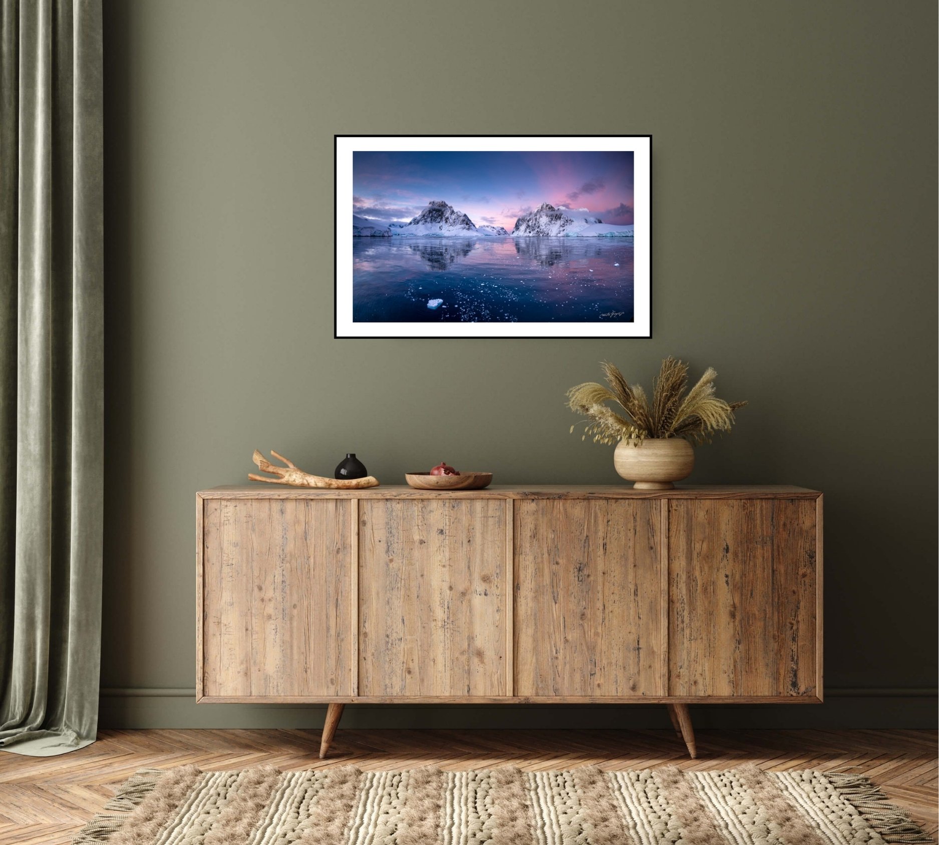 Medium Horizontal (11).jpg