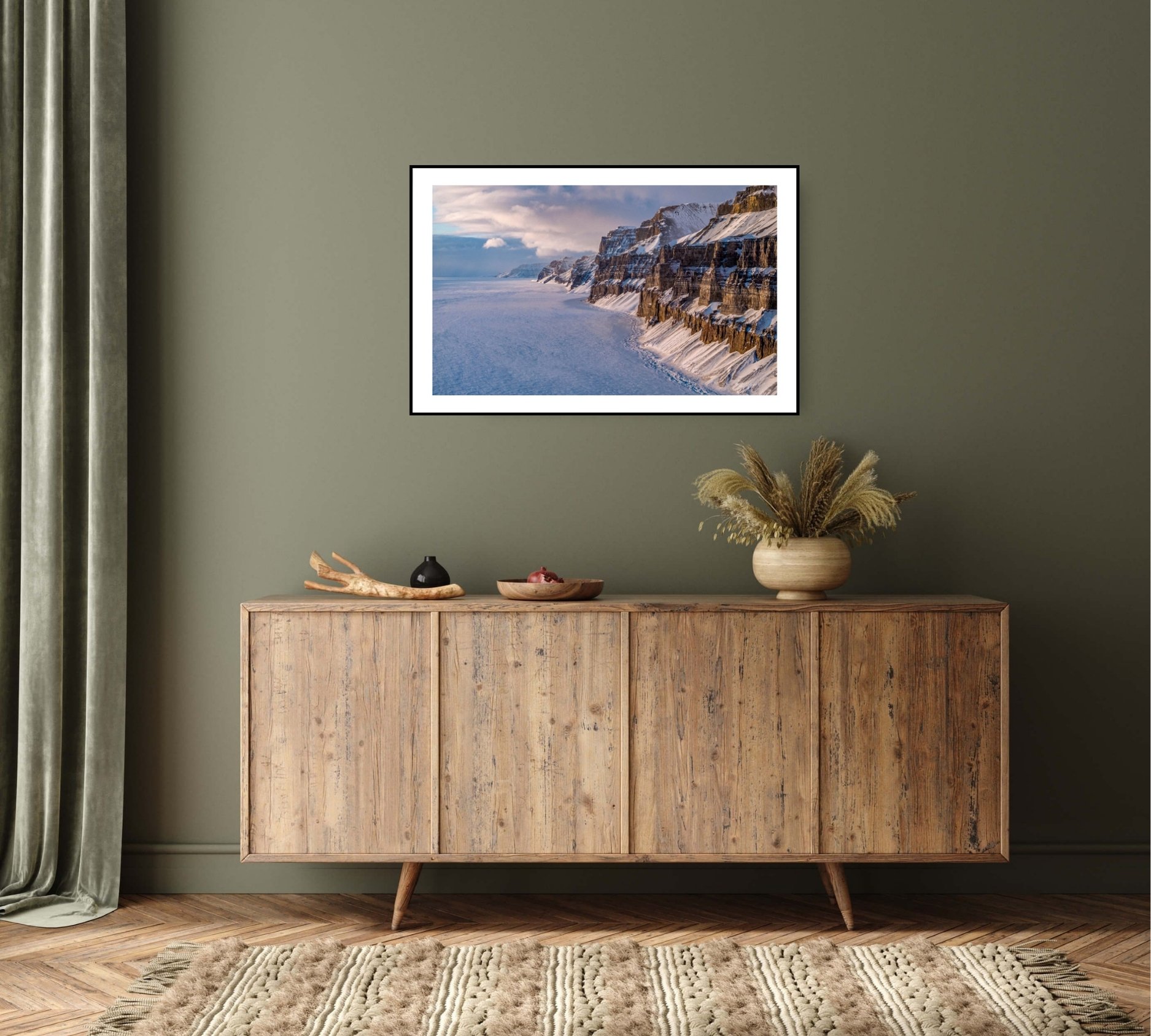 Medium Horizontal (32).jpg