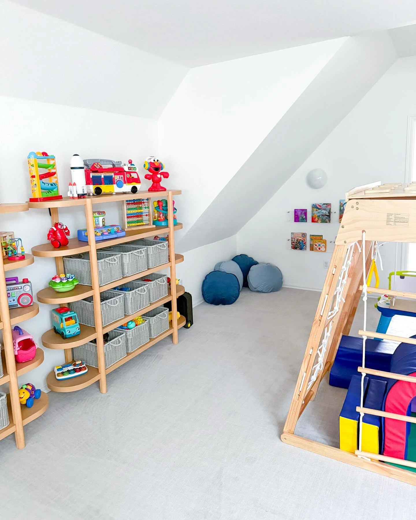 From cluttered to creative, this playroom now plays by the rules of organization, style and function! 
We had a blast giving our special little clients an inspiring place to discover, create, imagine, pretend, explore and more! Here they will play sm