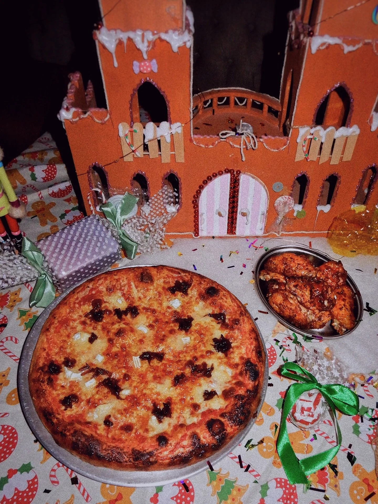 OMCHEESUS! It&rsquo;s Switchmas time!

Pizza 
HOLY CHEESUS &pound;12.45
Cheese Blend, Extra Mature Cheddar, Camembert, Red Onion Chutney &amp; Cheese Sauce

Wings
WING(LE) ALL THE WAY &pound;6.95
Chicken wings marinated with traditional roast chicken