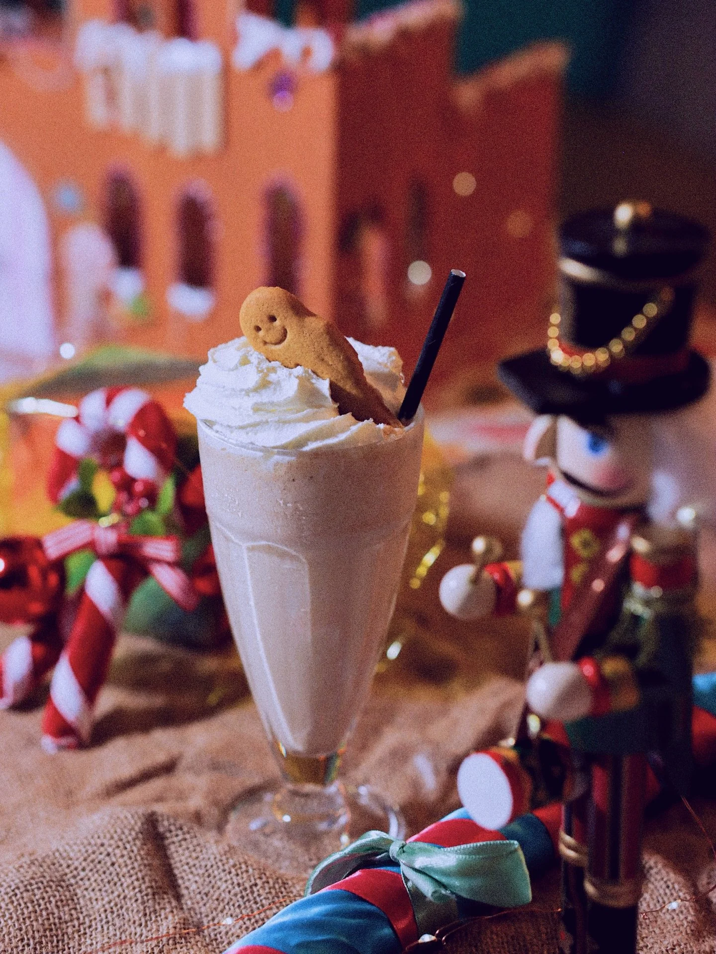 Gingerbread man dove into our milkshake. Guess he wanted to shake up his ho ho ho holiday plans 😂