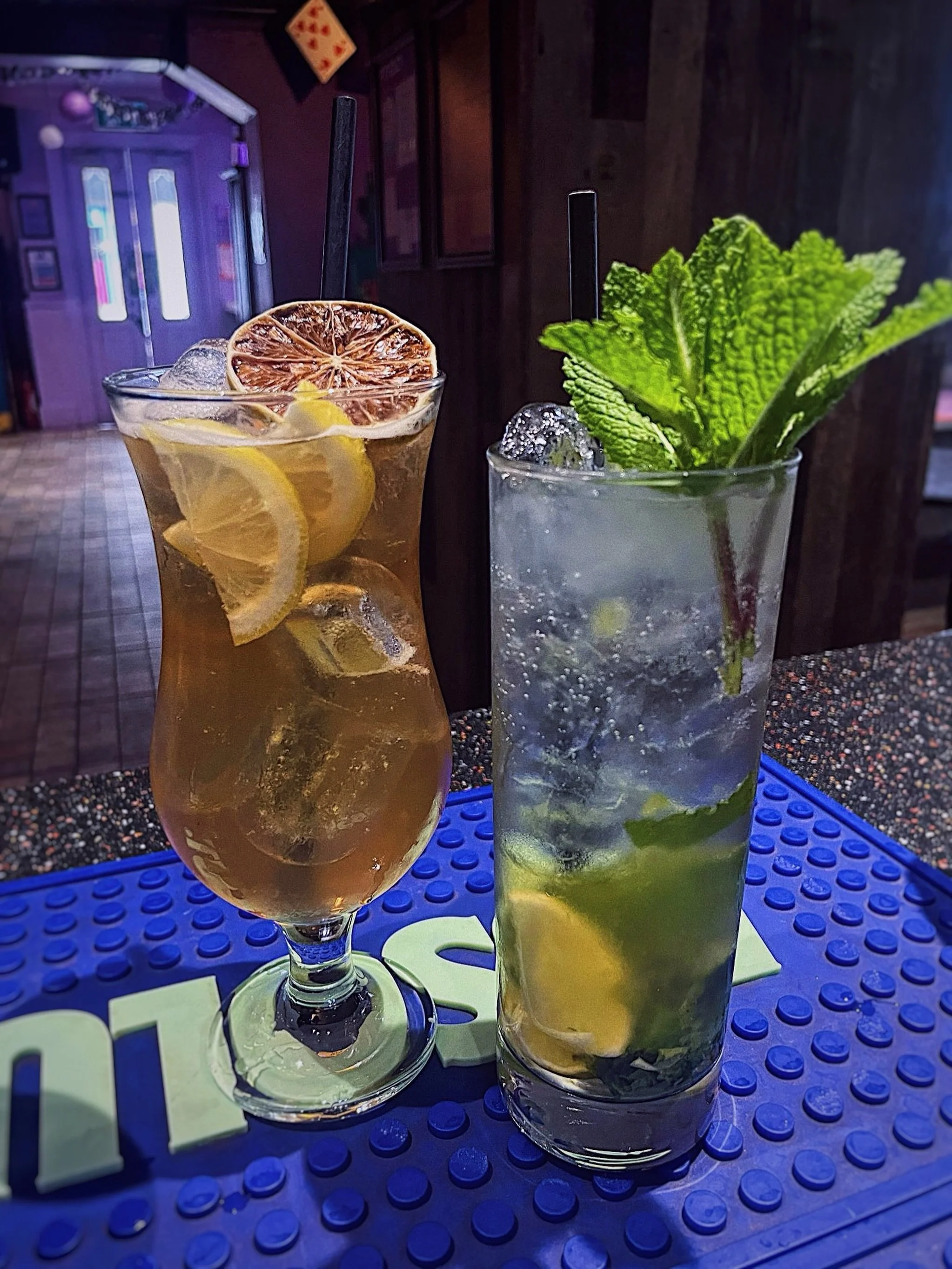 Come and chill with us 🍹🍷🍺 🥃🥂☕️

#switchsouthend #cocktailbar #supportlocal #smallbusiness #thingstodo