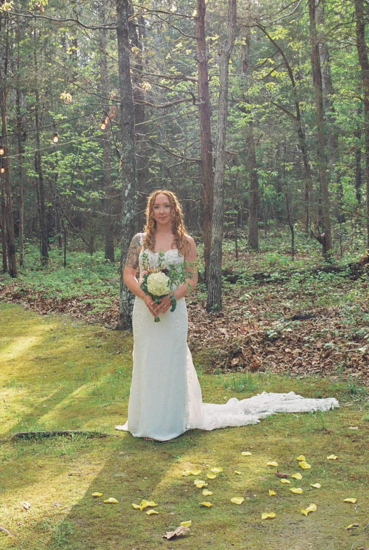 bride solo shot holding bouquet