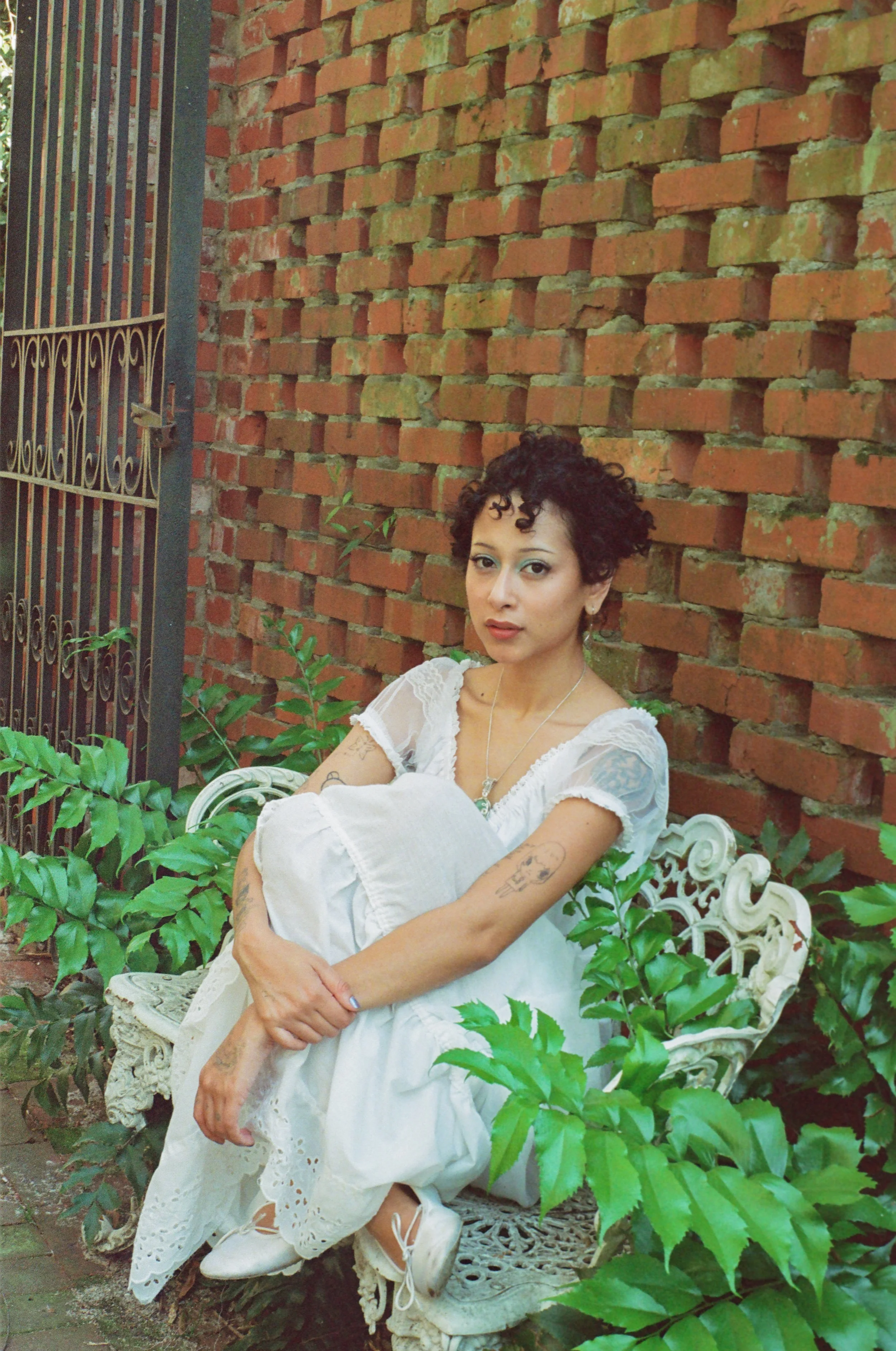 whimsical-fairy-portraits-garden-charlotte.JPG