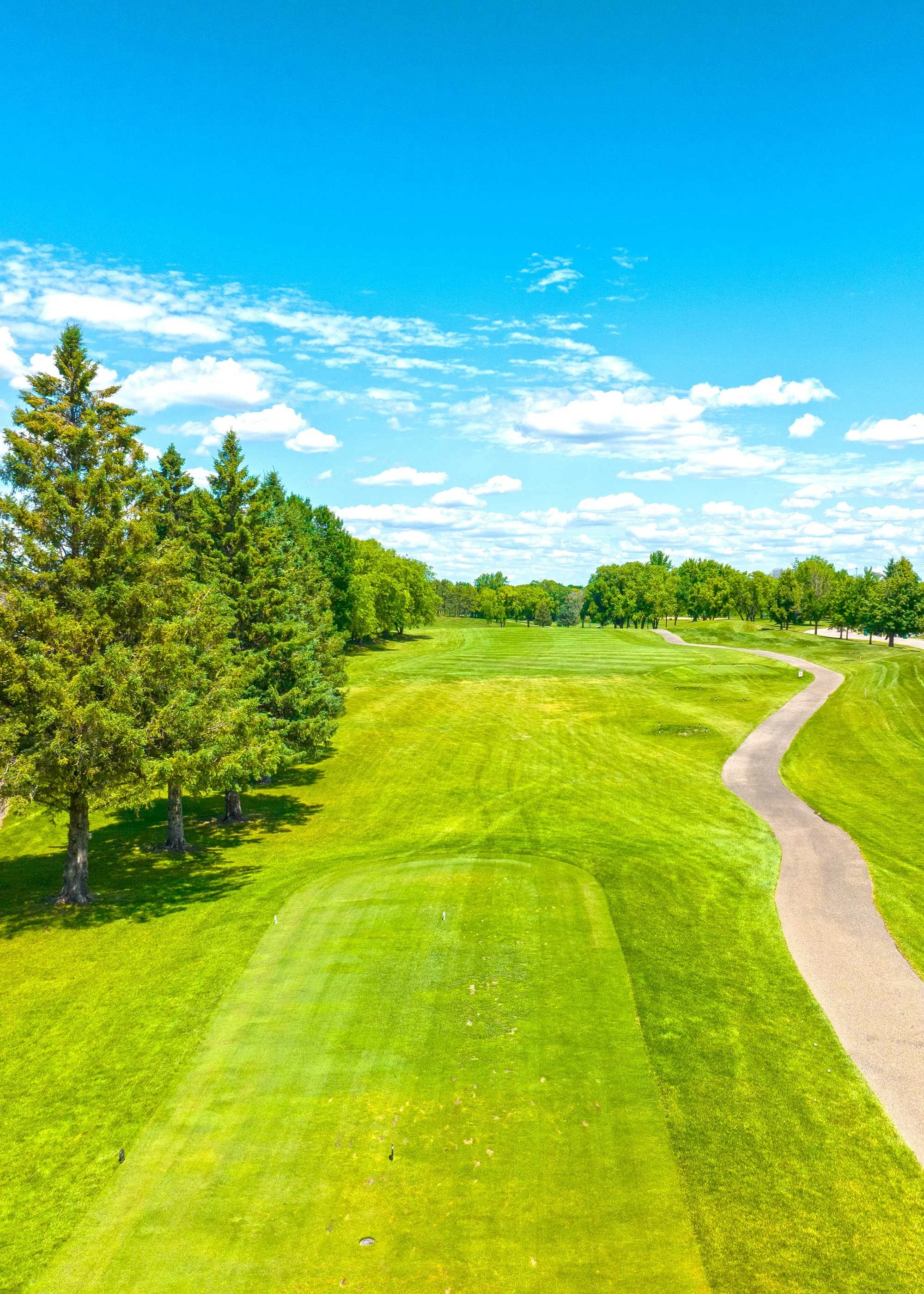 Deer Run Hole 18 Tee Shot