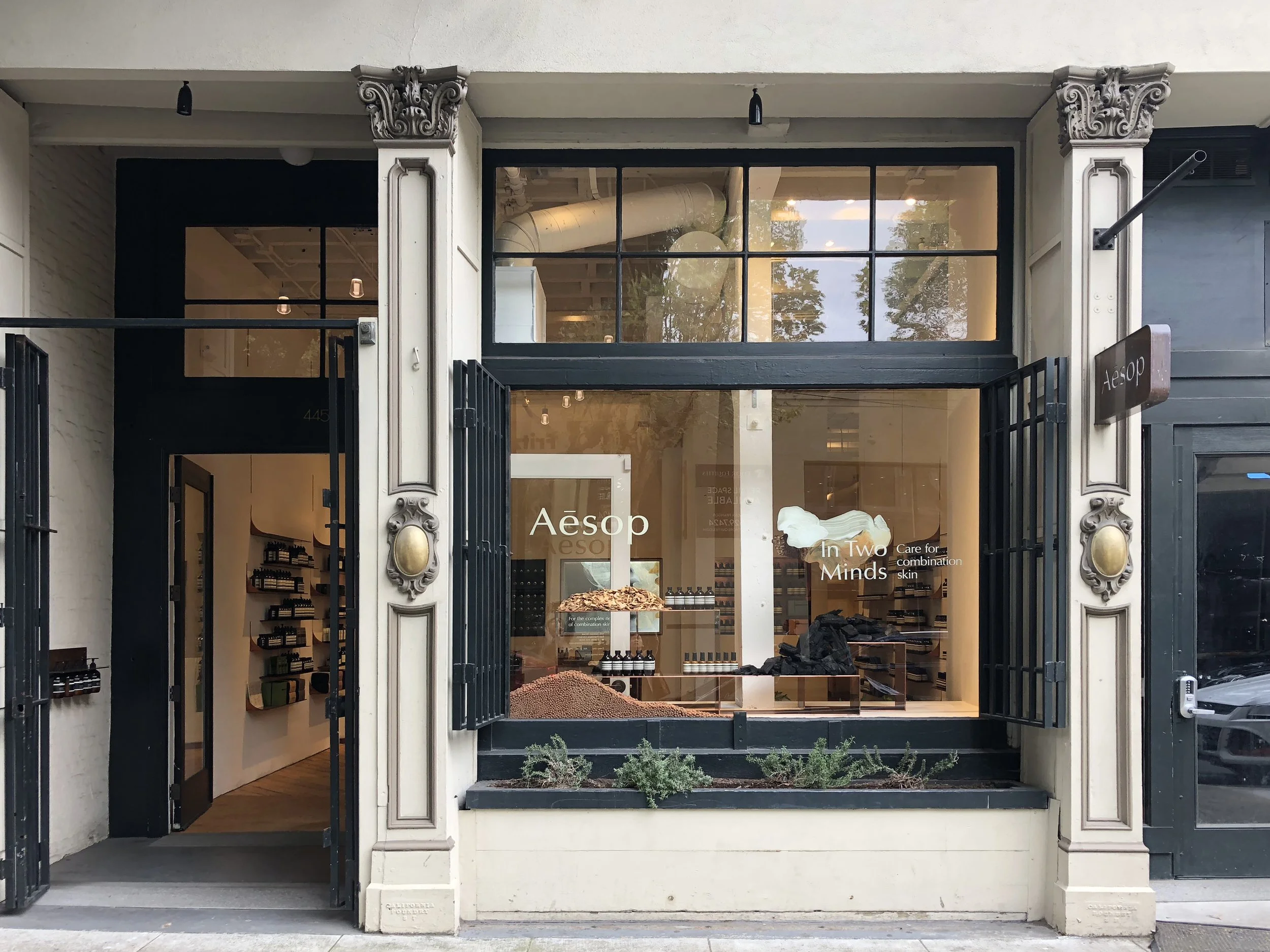 ITM-Jackson Sq-Facade.JPG