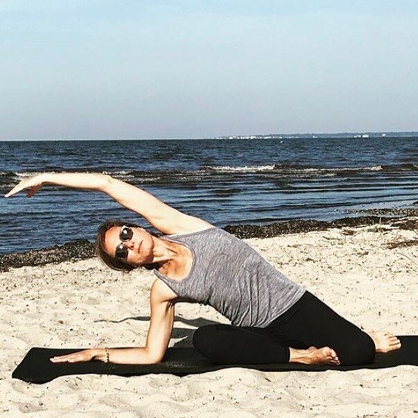 Another great turn out at Mothers Beach today. Thanks to all who came to stretch and strengthened with Jo! Every Thursday and Sunday @ 8:30.
