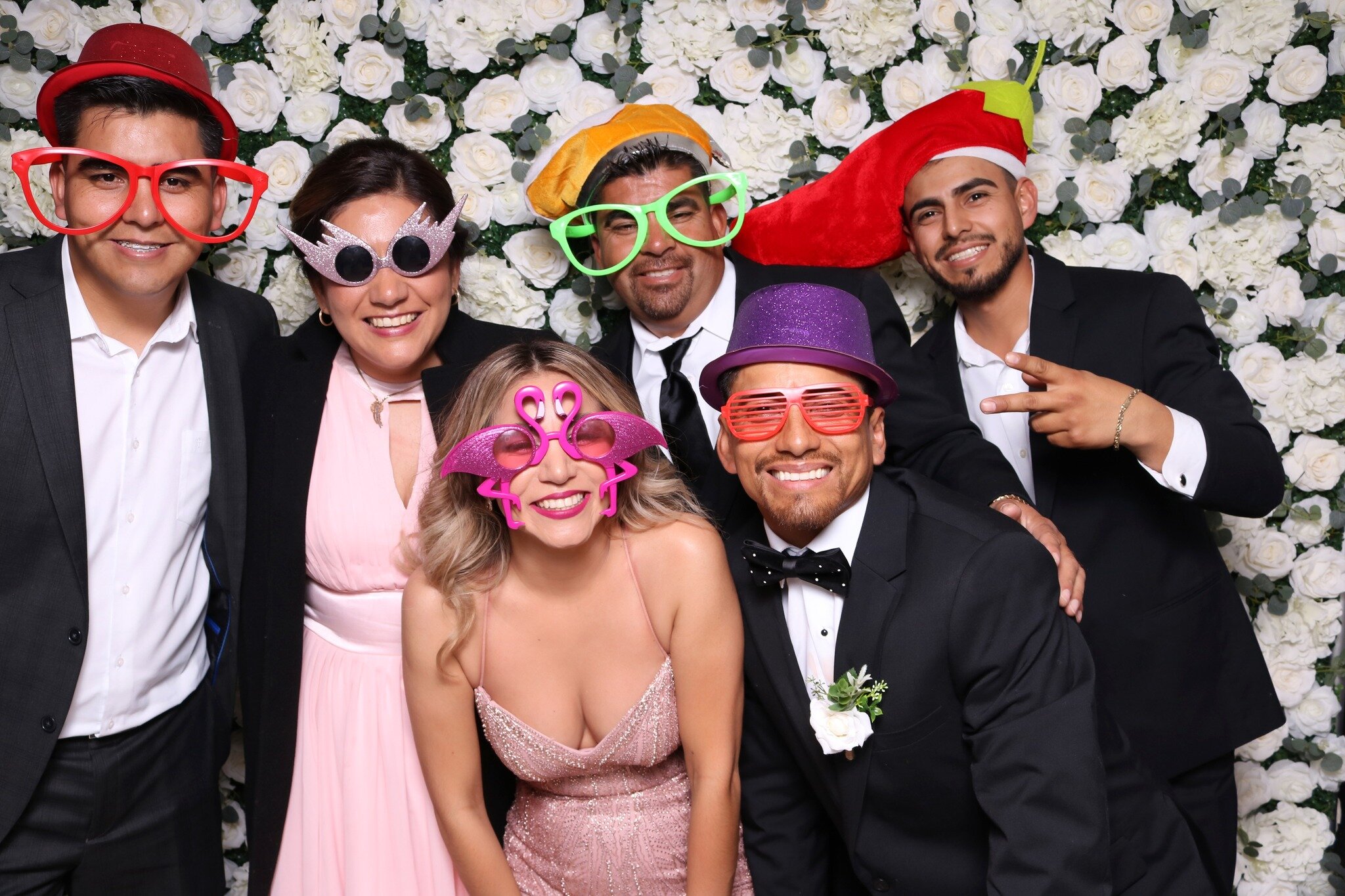 Fun Family pictures for the win!🤪🤩

Book us for your event today!

#crownphotobooths #okcphotobooth #tulsaphotobooth #oklahomaphotobooth #oklahomaevents #photoboothOKC #photoboothTulsa #partyservices #weddingservices #entertaintment #weddingphotobo