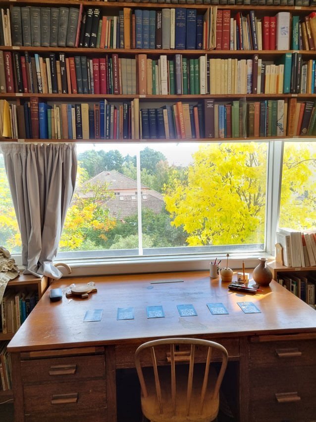 Manning Clark desk