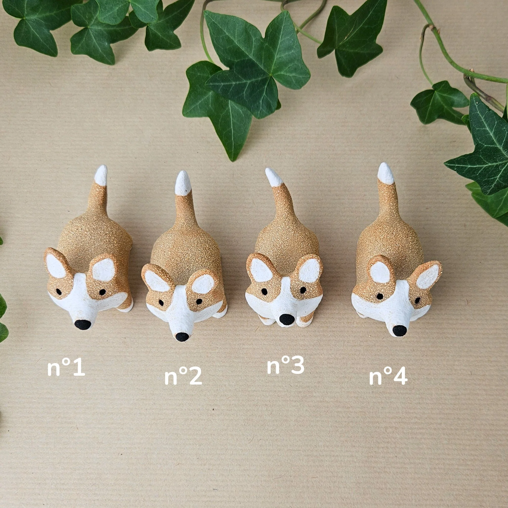 Corgi mini-3.jpg