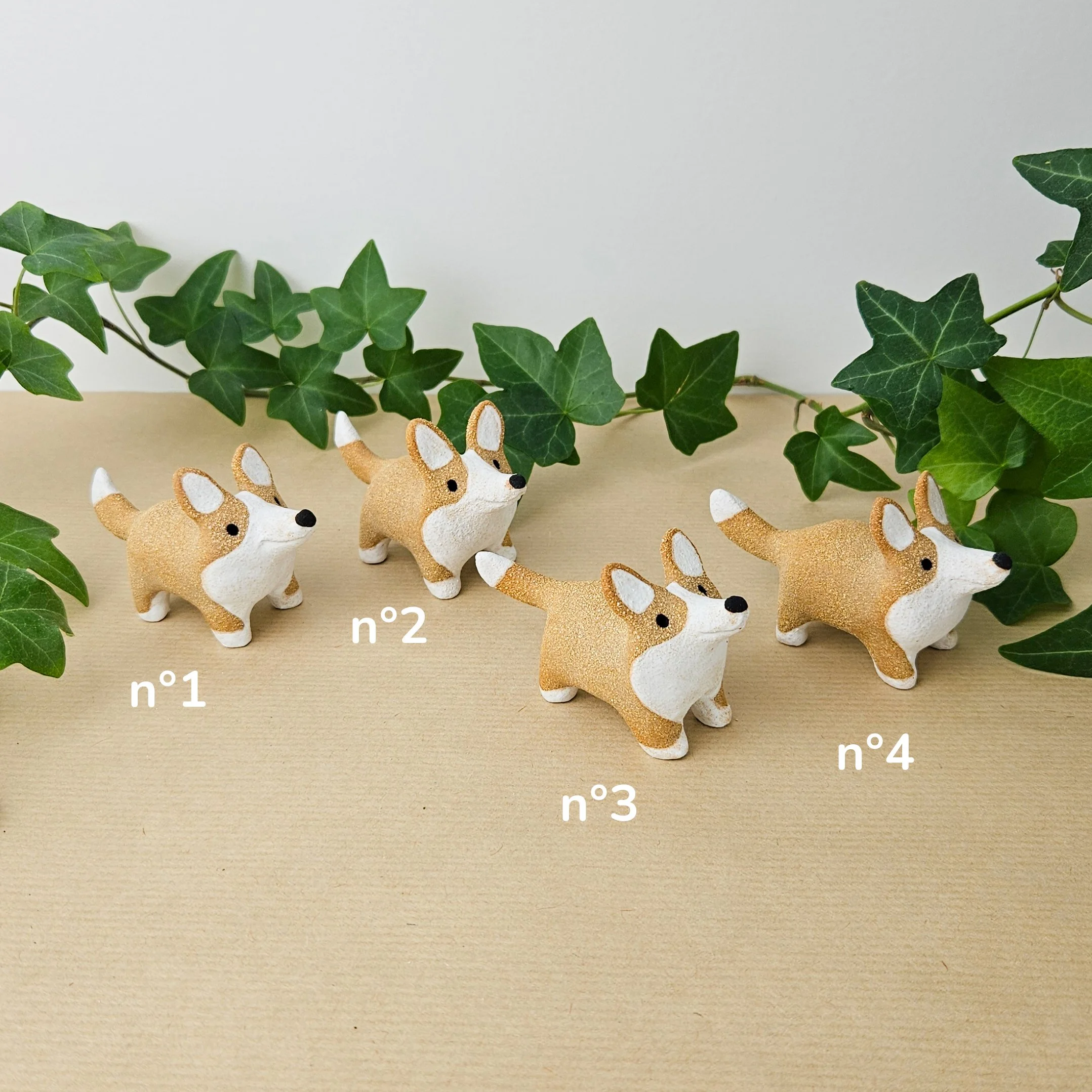 Corgi mini-2.jpg