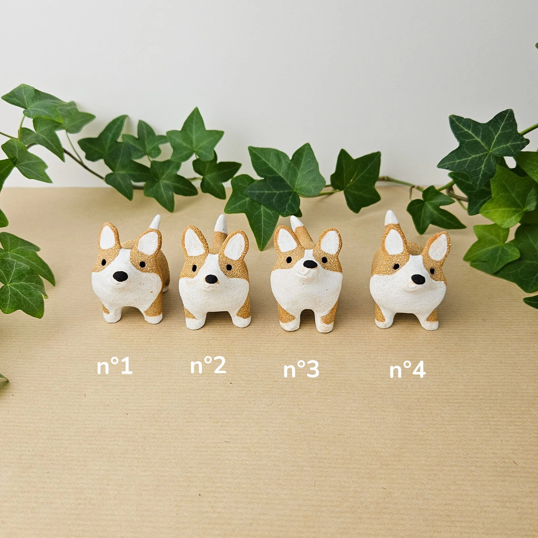Corgi mini-4.jpg