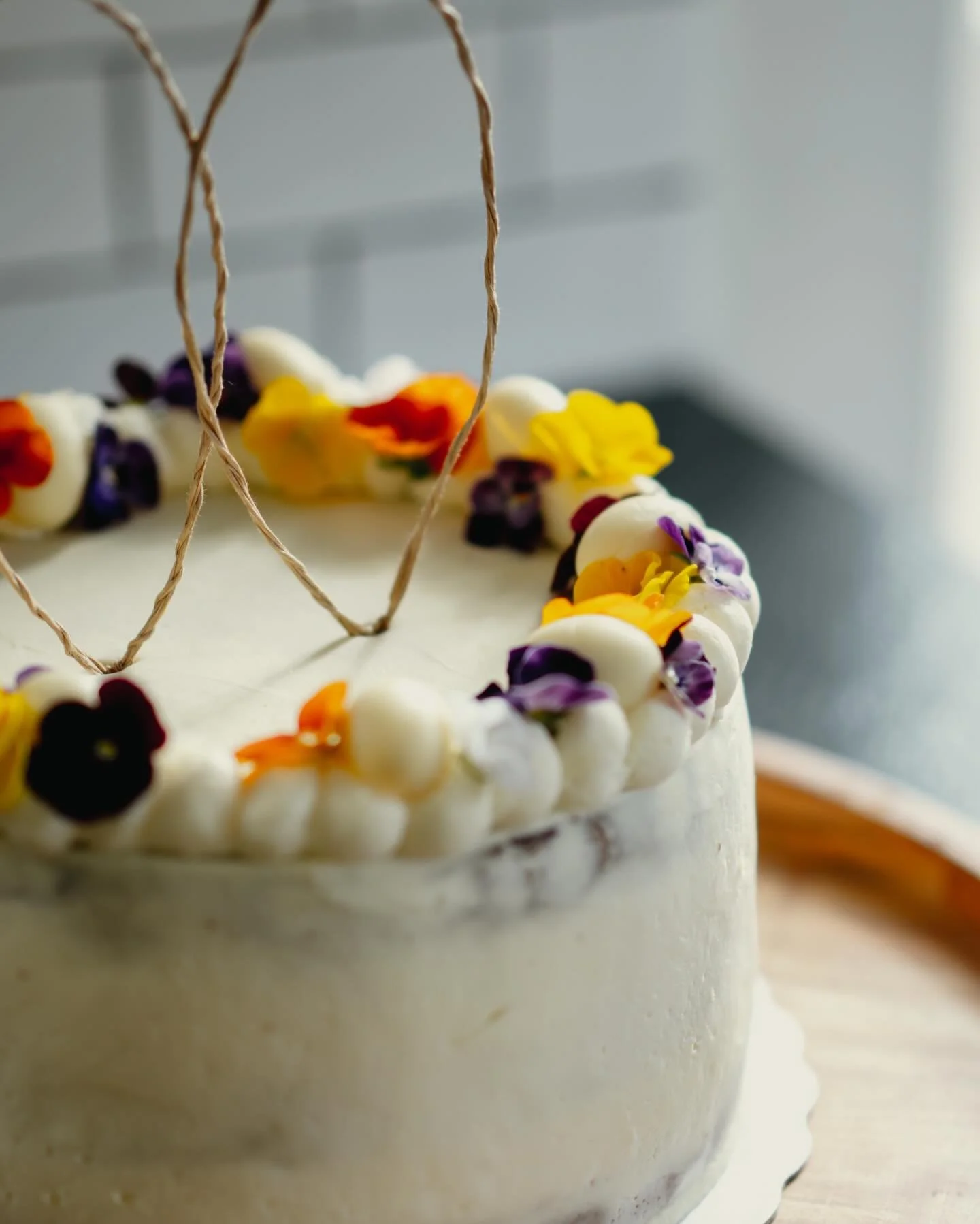 Un g&acirc;teau pour c&eacute;l&eacute;brer P&acirc;ques et le retour du printemps.
C&rsquo;est ce que nous vous proposons.

Chaque moment sp&eacute;cial m&eacute;rite une cr&eacute;ation unique, et chaque &eacute;v&eacute;nement peut prendre vie &ag