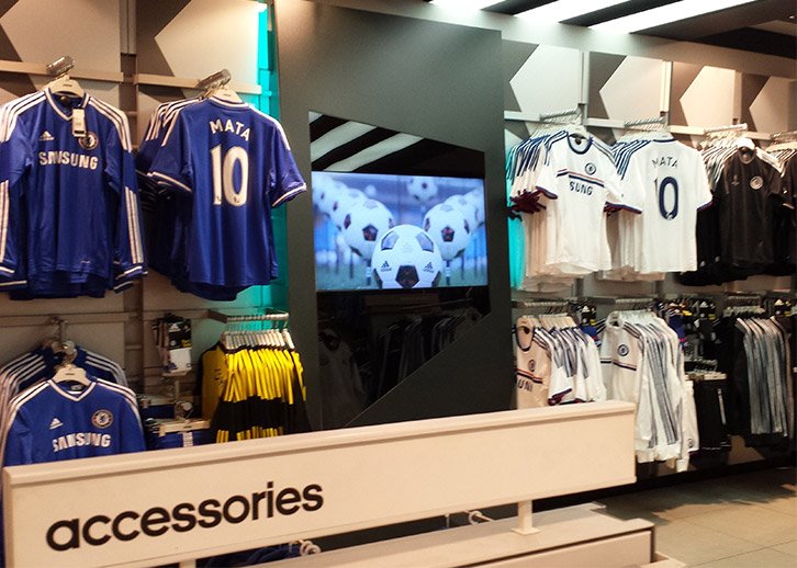 digital displays with open frame for adidas