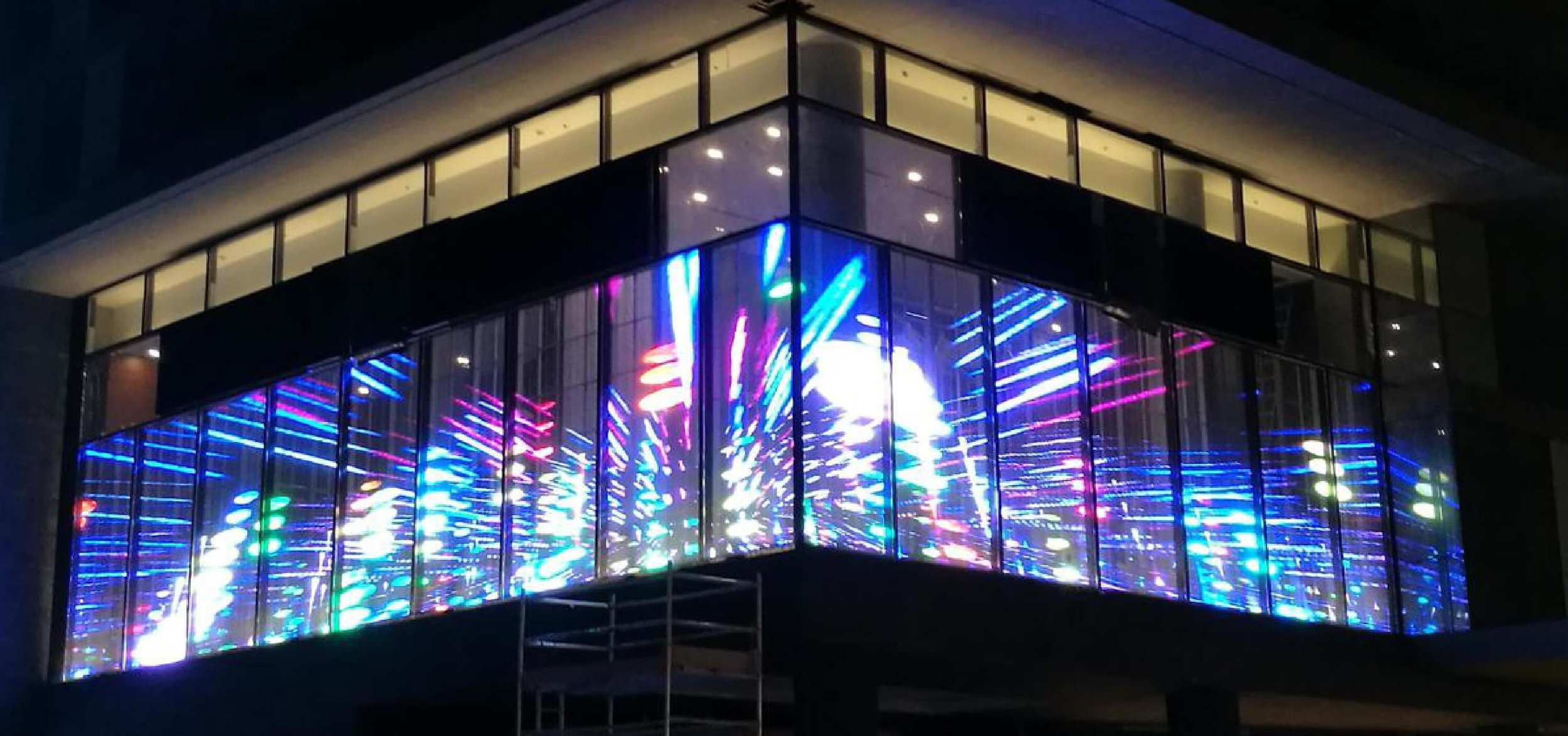 Digital LED Screens Transparent Fixed Panels for shopping mall-3