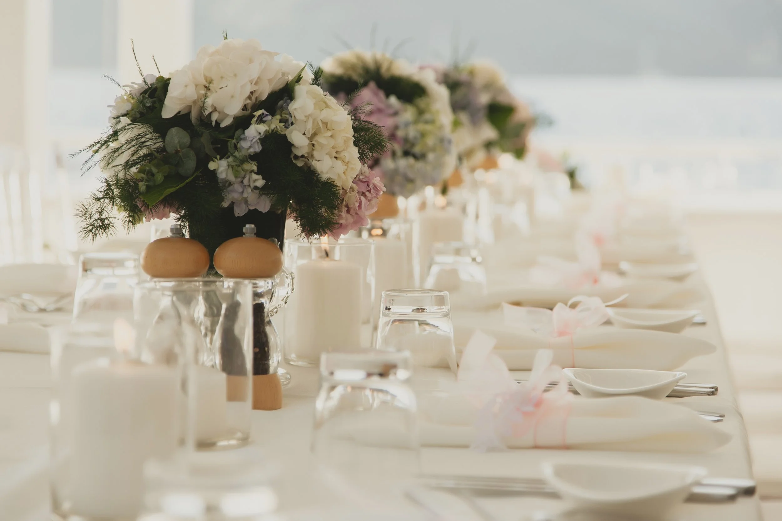 Destination wedding videographer based in Nazaré, Portugal. Filming intimate weddings, elopements and adventurous love stories across the Portuguese coast.