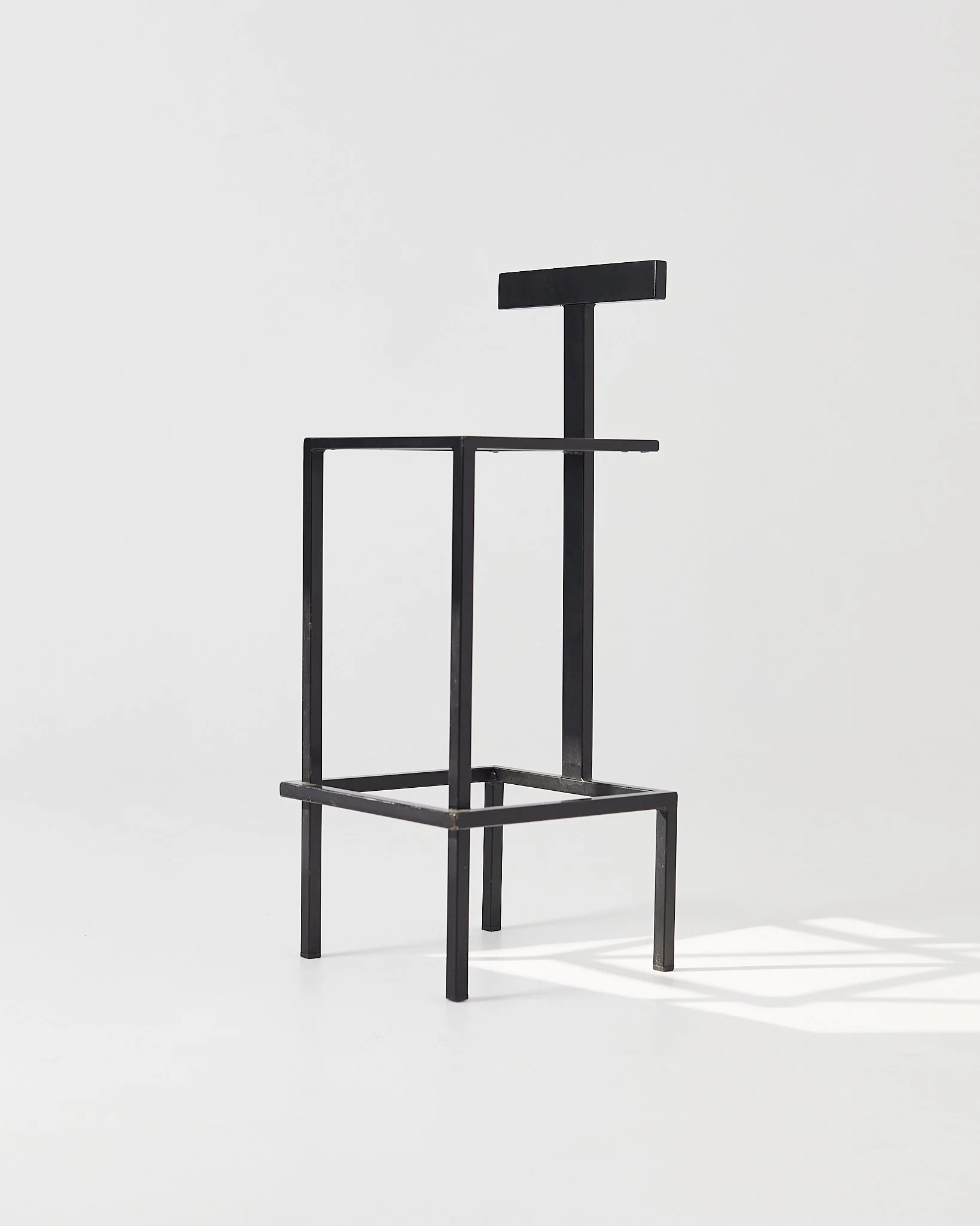 Dimgray Furniture 024 45.jpg