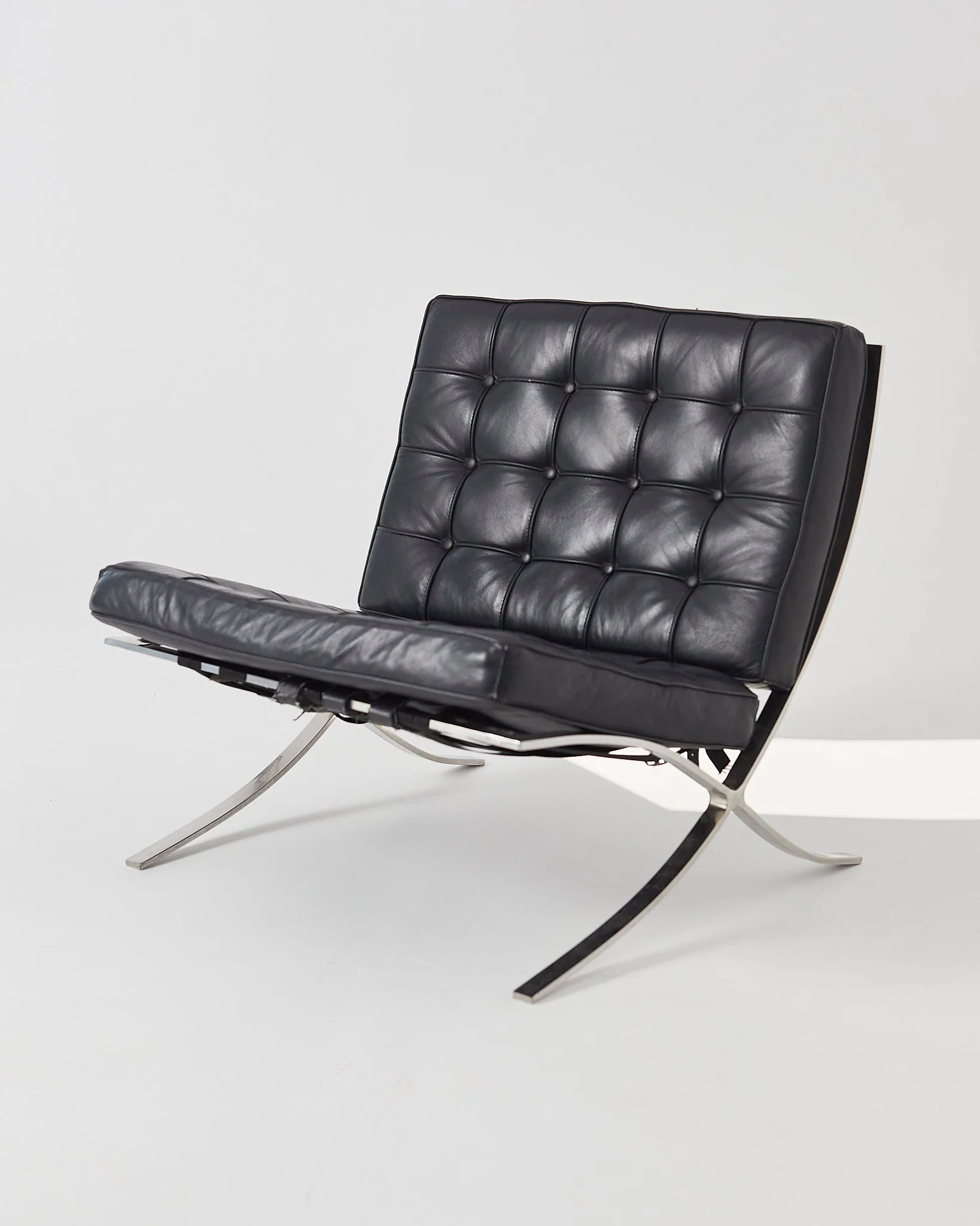 Dimgray Furniture 018 45.jpg