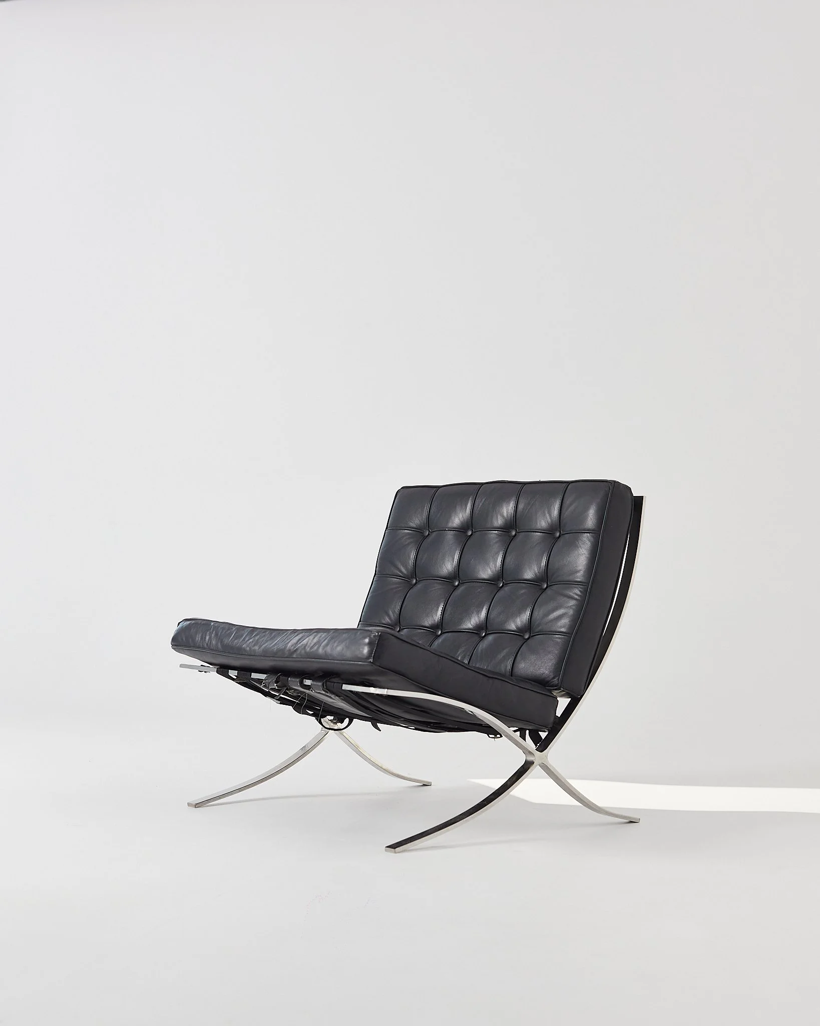 Dimgray Furniture 019 45.jpg