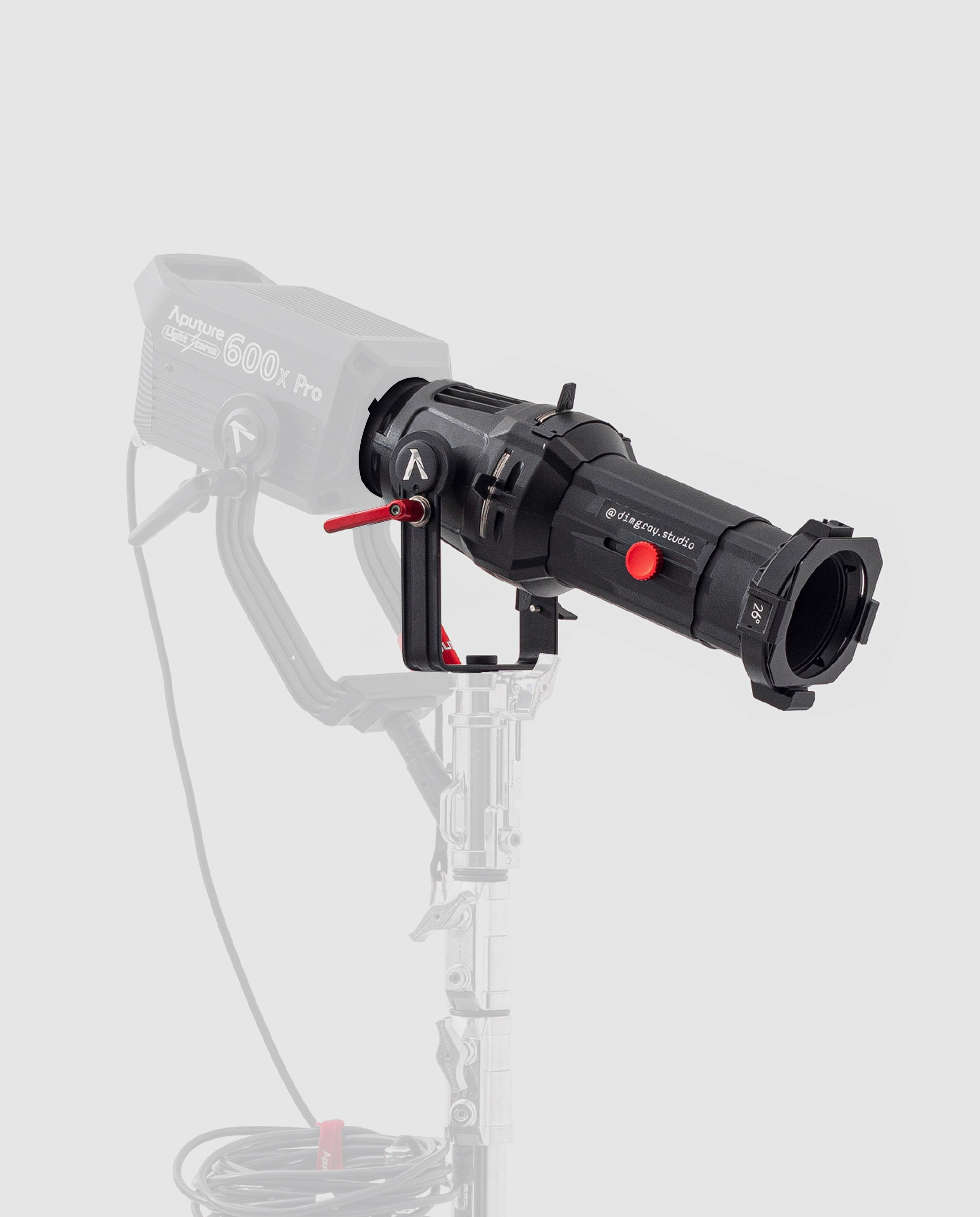 1x Aputure Spotlight 26° con filtros Gobo - 10€ extra