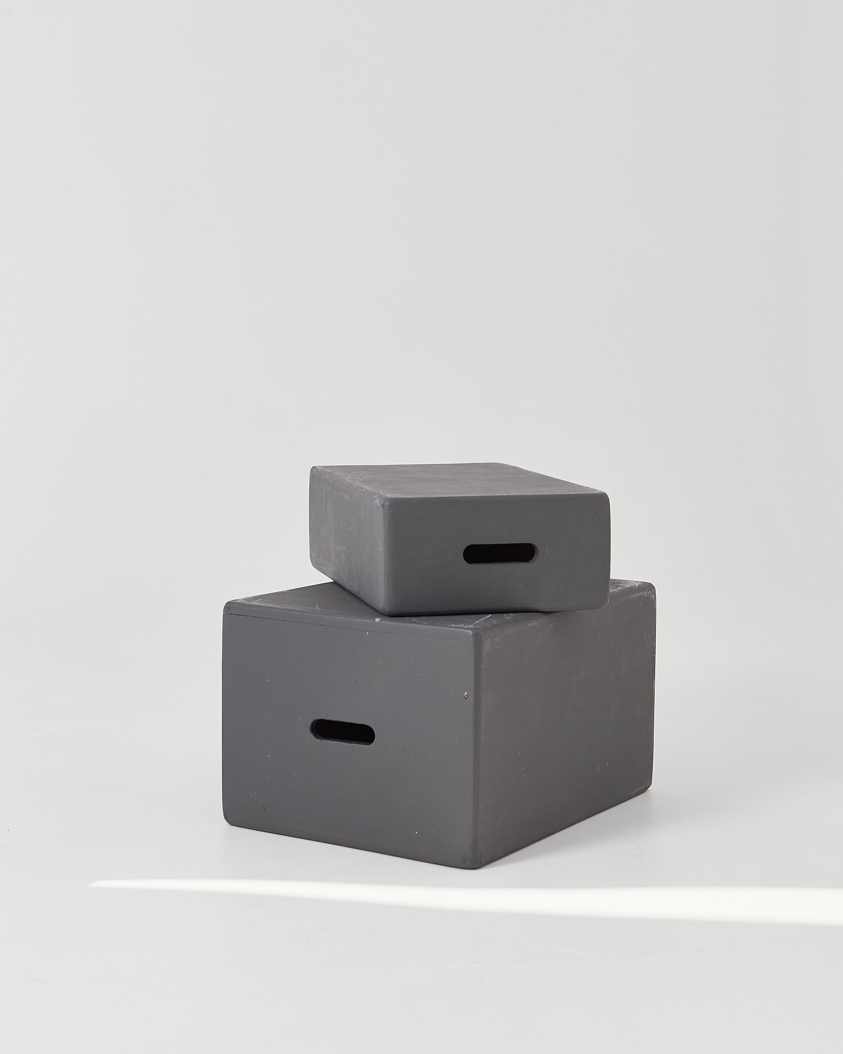 Dimgray Furniture 017 45.jpg