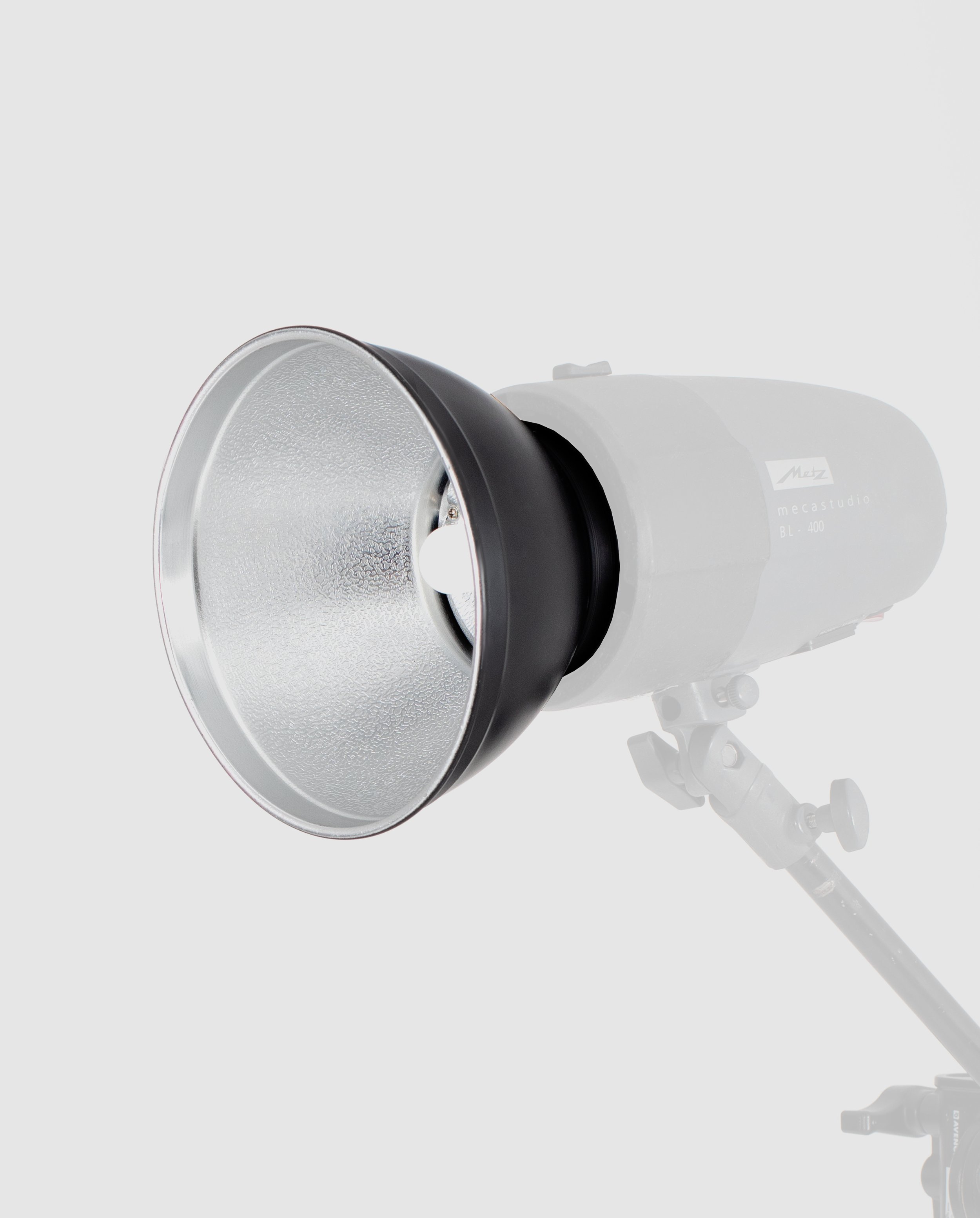 1x Reflector estandar (montura Bowens)