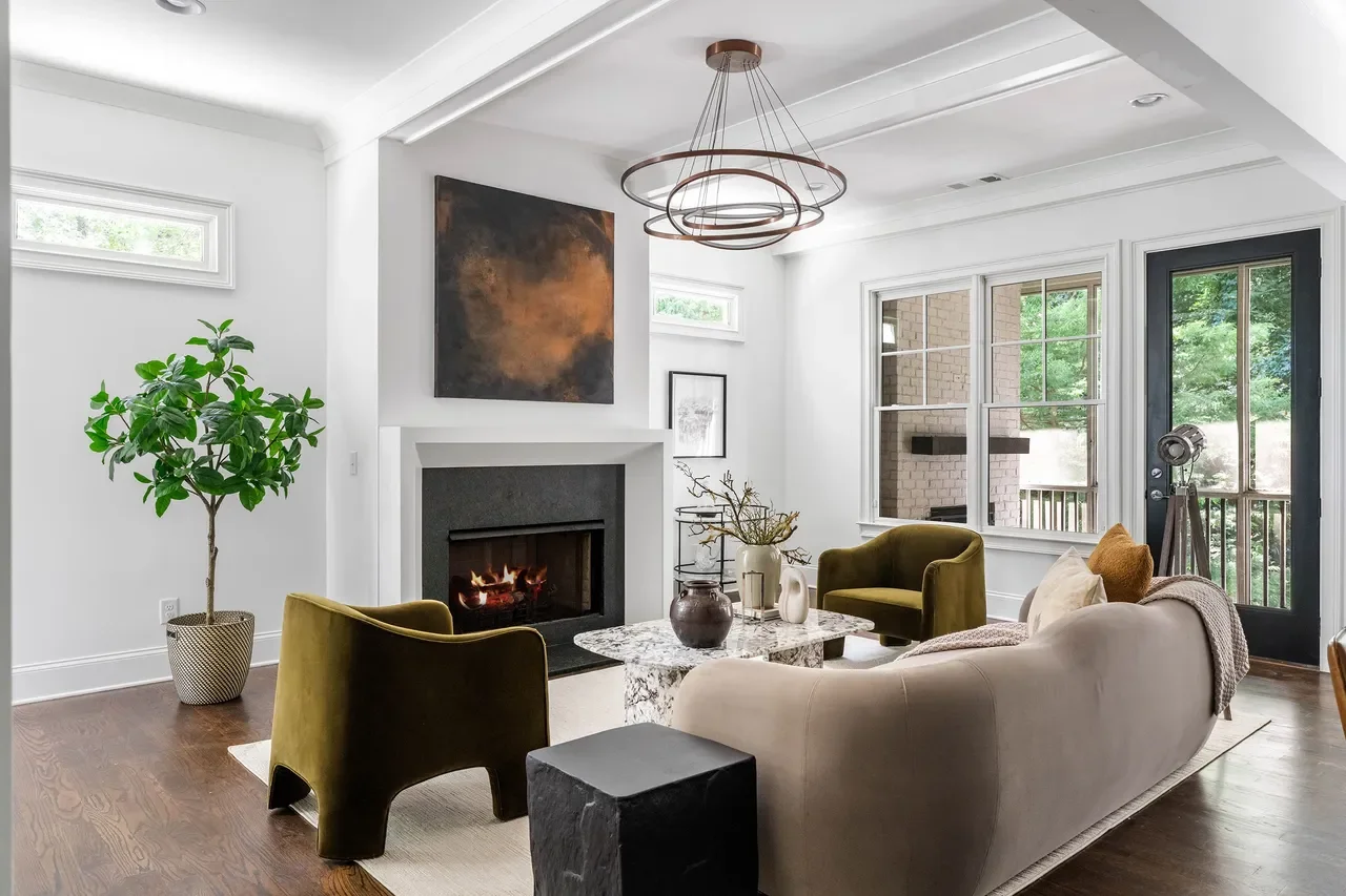 art in house barclay.webp