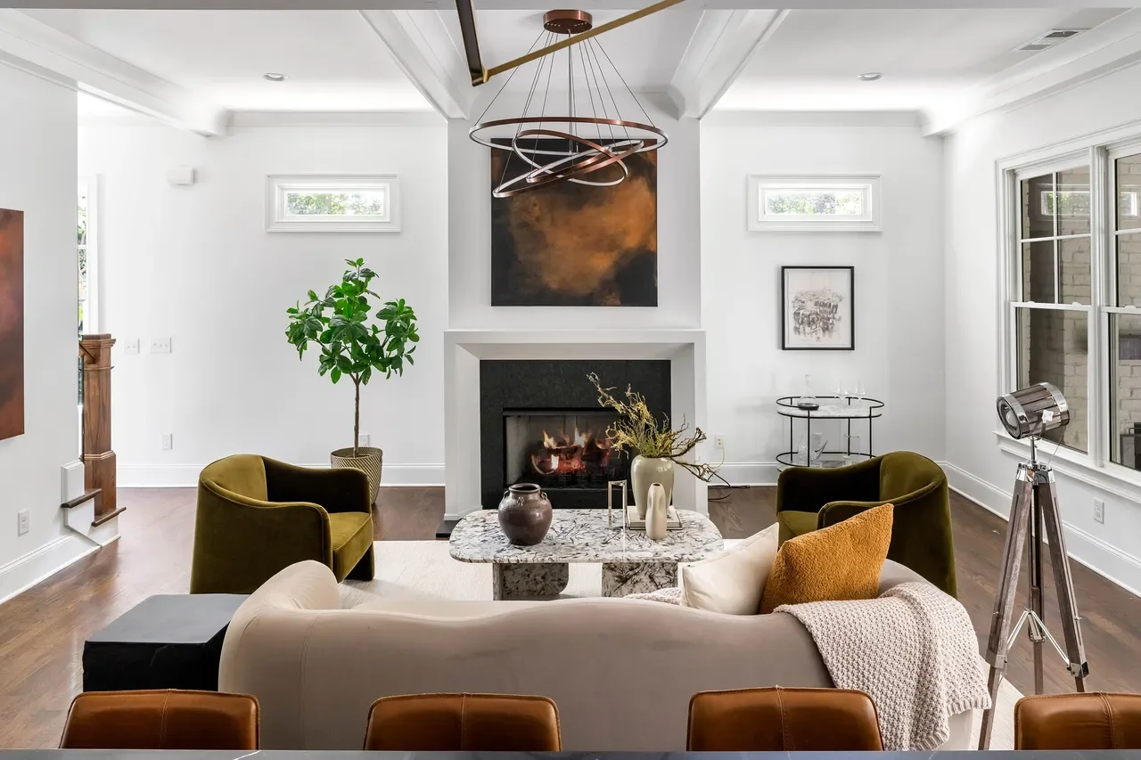 art in house barclay 2.webp