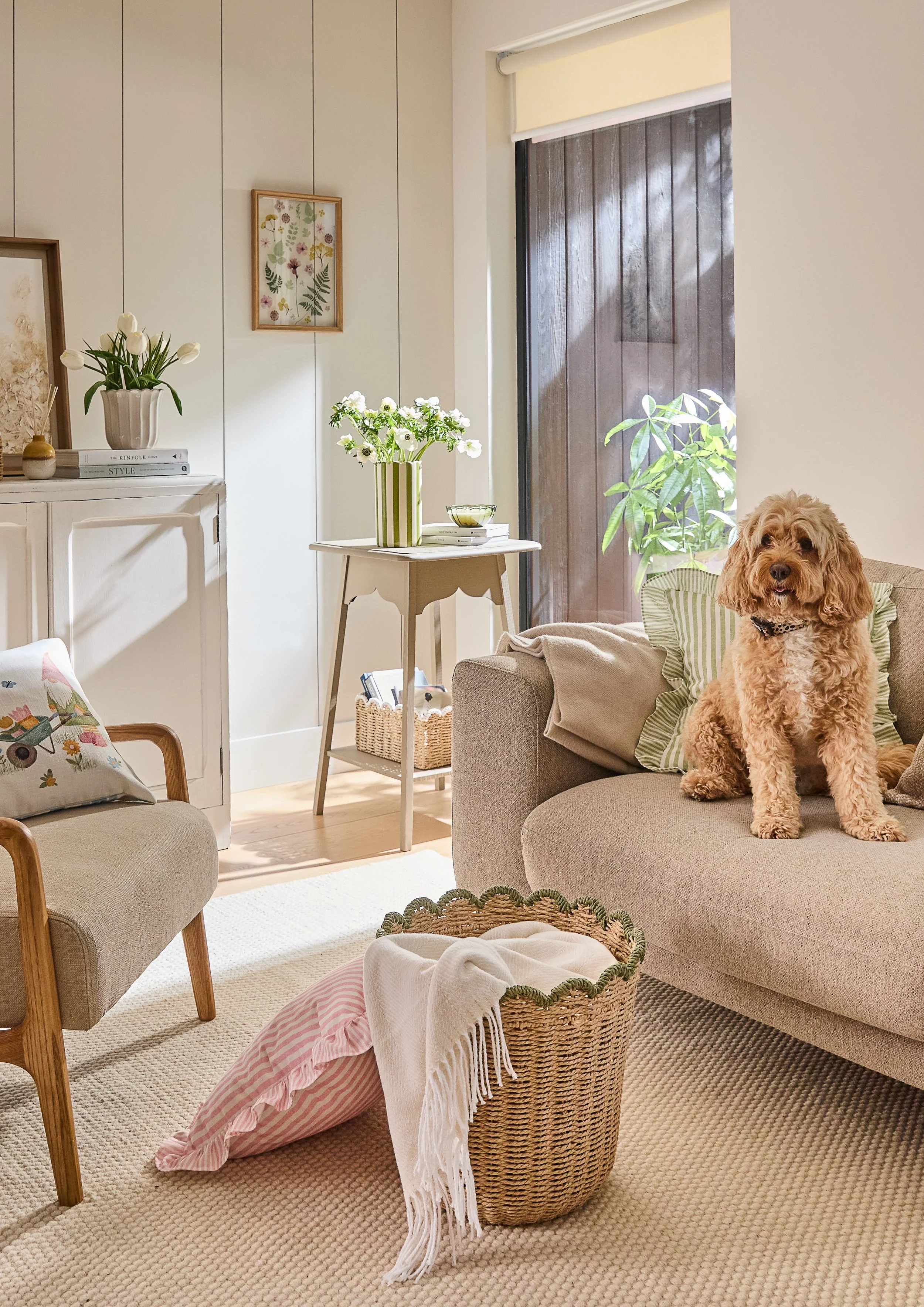 SS25_WK47_HOME_POS_LIVING_003-COCKAPOO.jpg