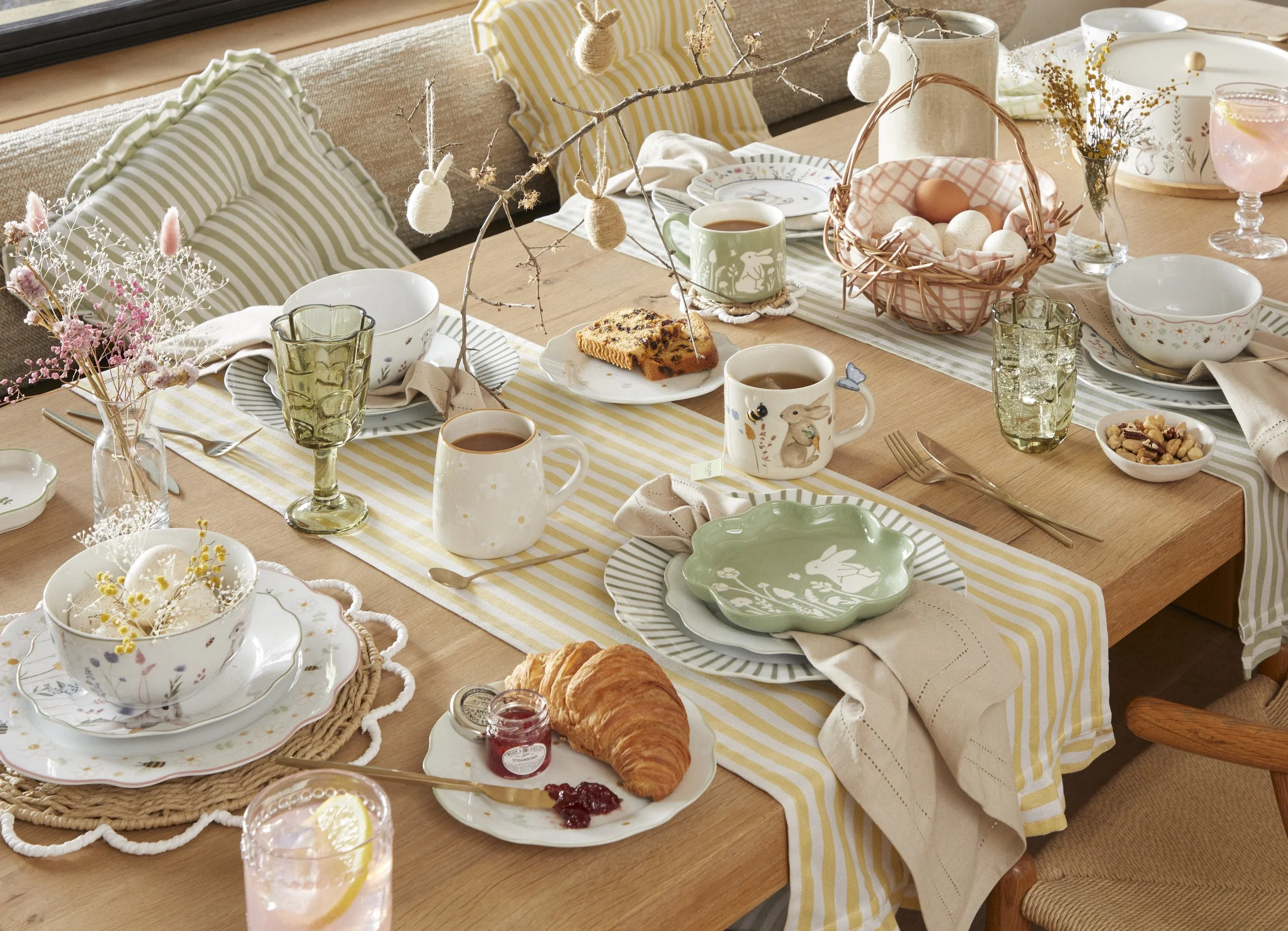 SS26_SPRING_TRANS_POS_K&D_002_alt1 copy.jpg