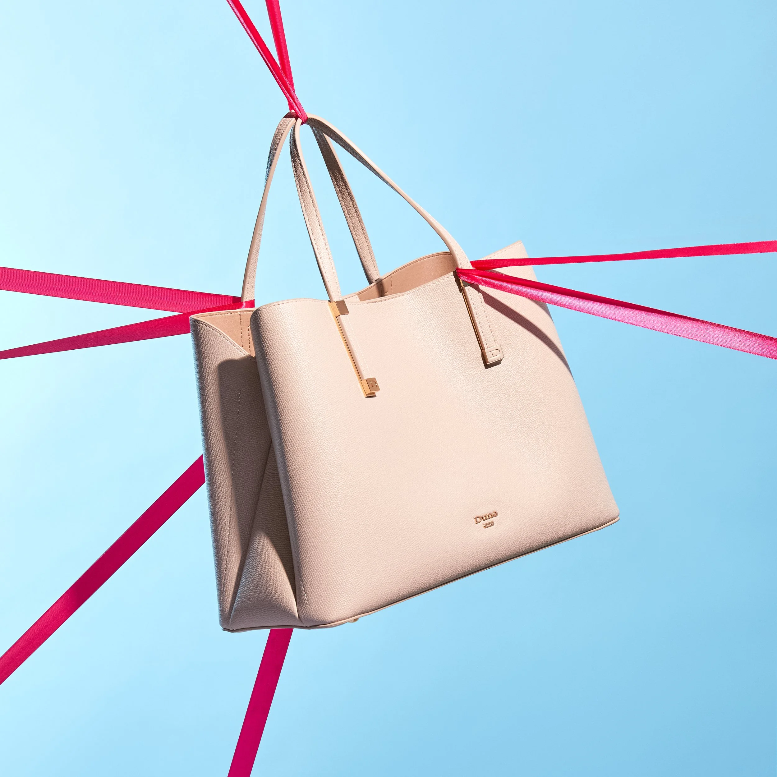 NUDE BAG PINK RIBBON 1X1.jpg