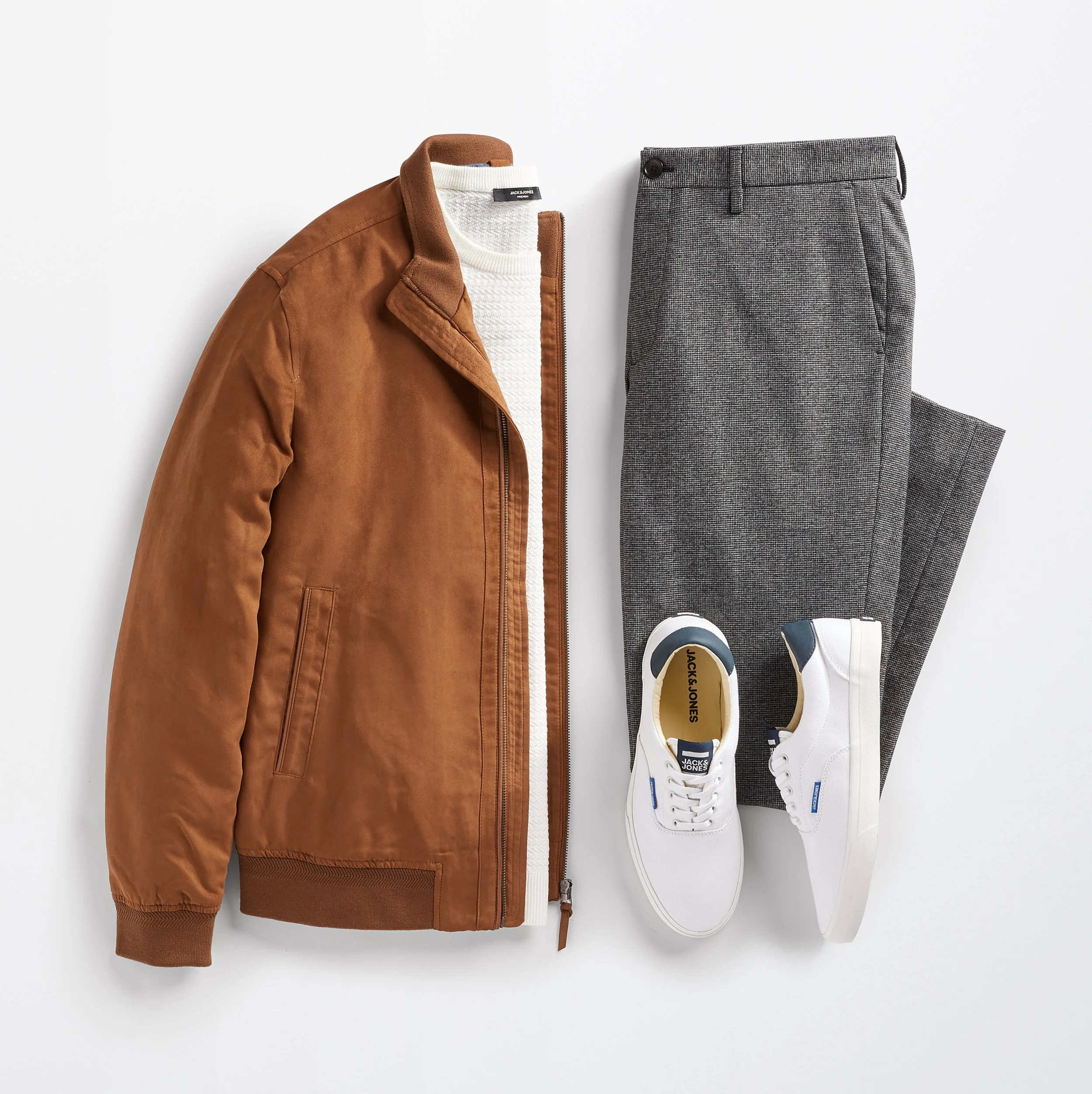 20-10-15_LEI_M_OLD_V02_1x1 copy.jpg