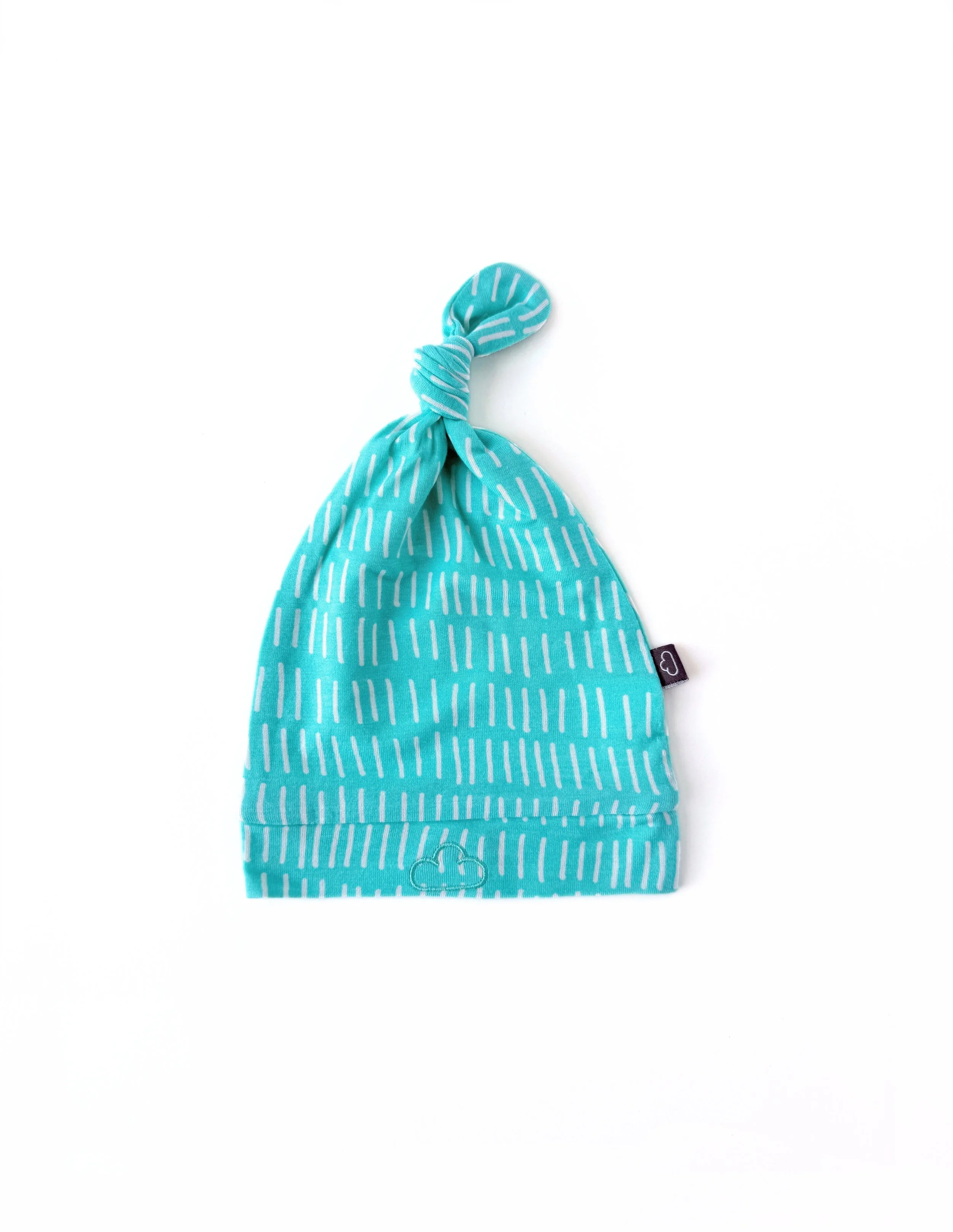 Knotted hat - Aqua blue