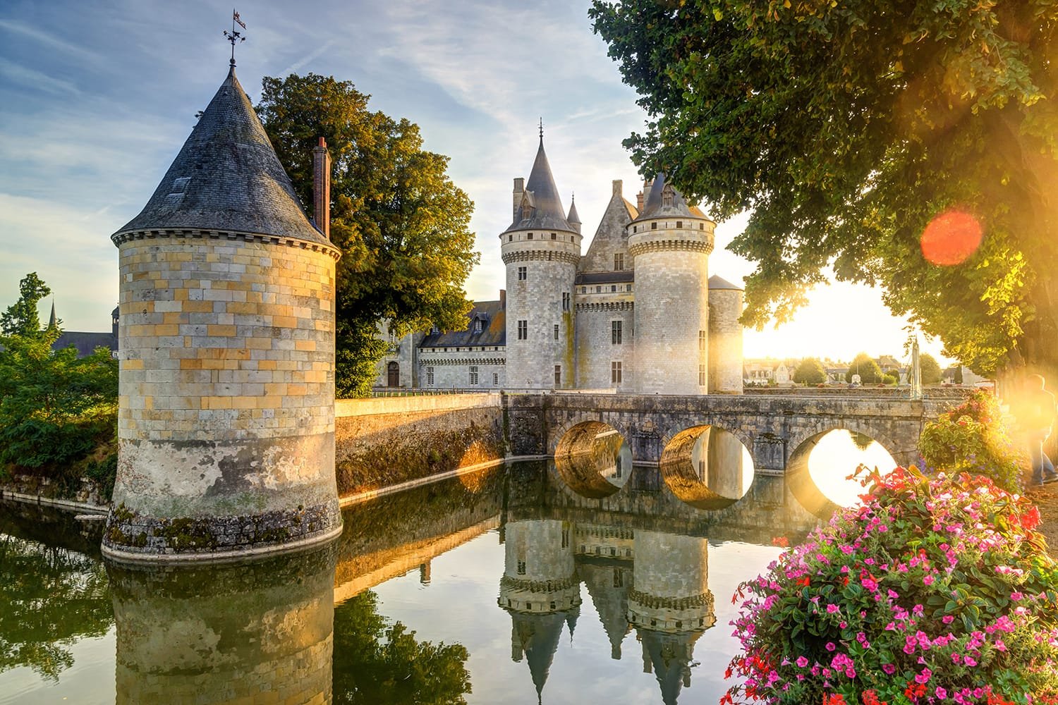 loire valley chateau.jpg