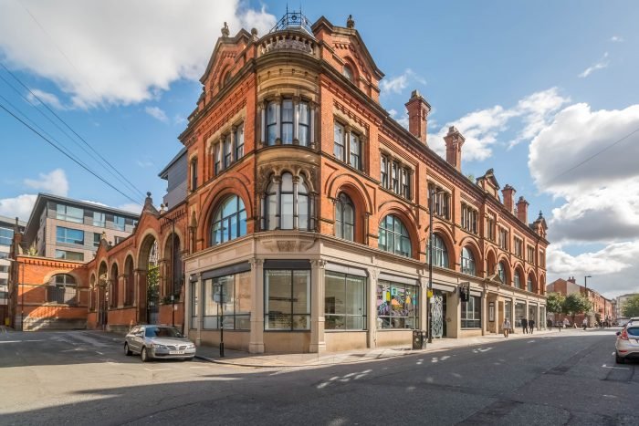 market-building-ician-01-700x467.jpg
