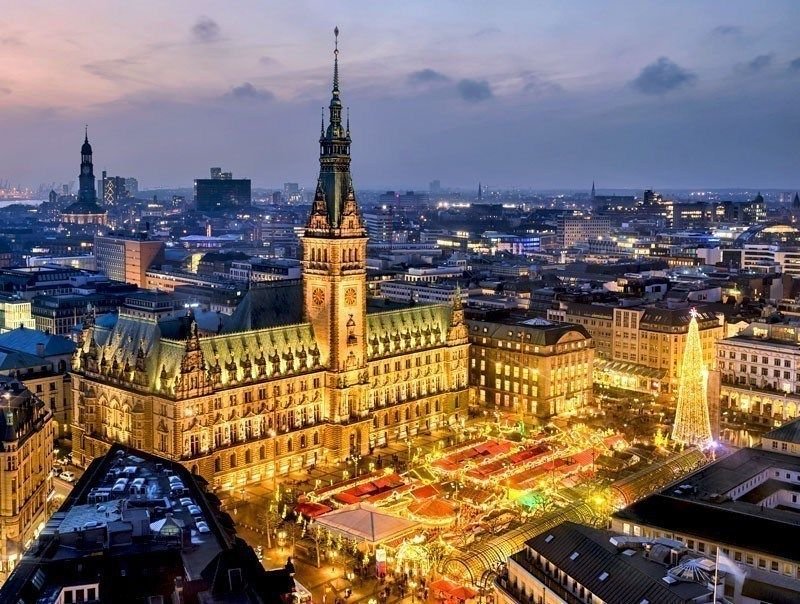 rathausmarkt.jpg