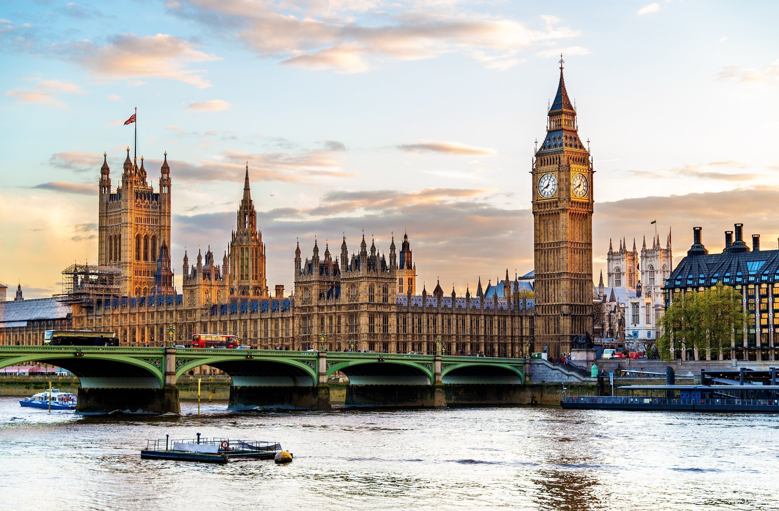 The-Palace-of-Westminster-in-London-WW-83503776.jpeg
