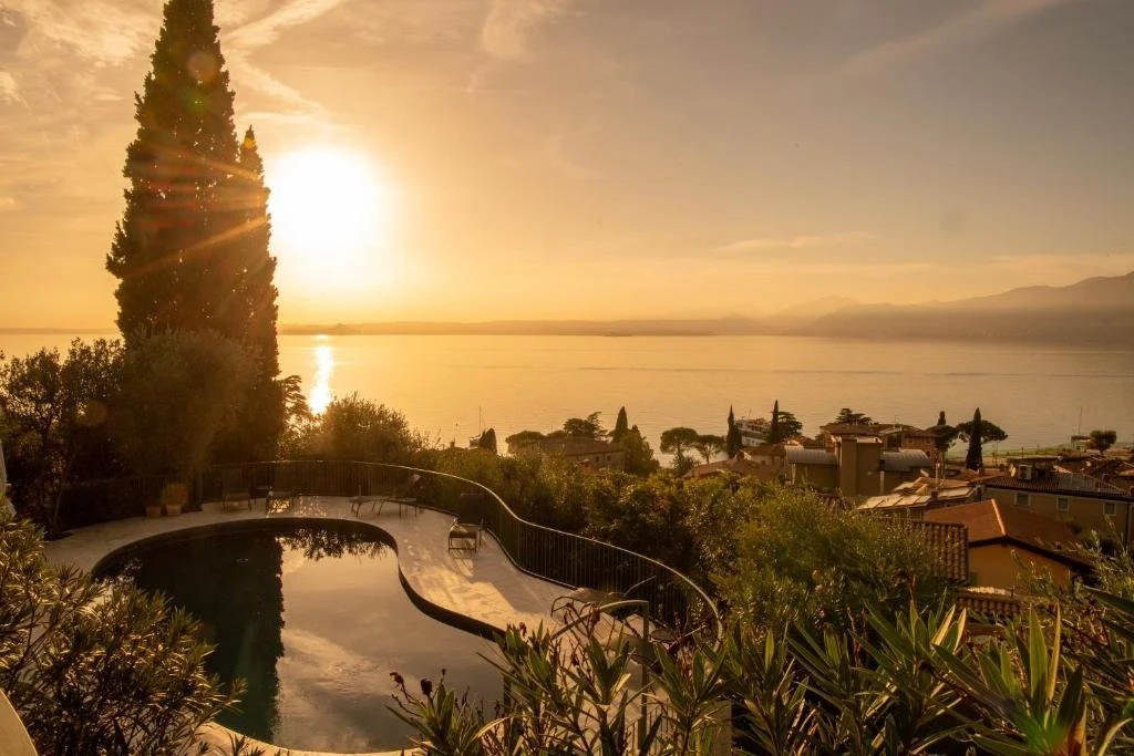 Dolce Vita auf vier Pfoten: 10 schöne Ferienwohnungen am Gardasee mit Hund